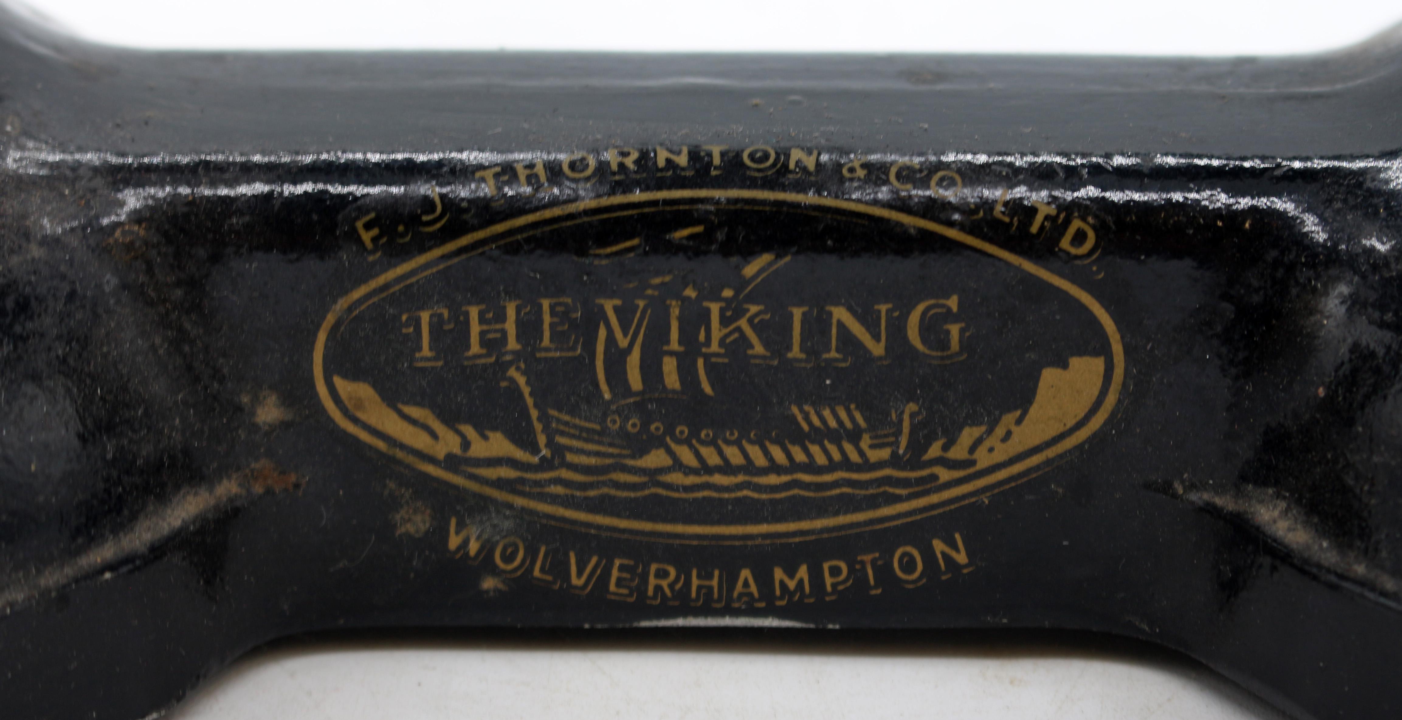 Brass 1940s English The Viking Scale & Weights by F. J. Thornton & Co. Ltd. For Sale