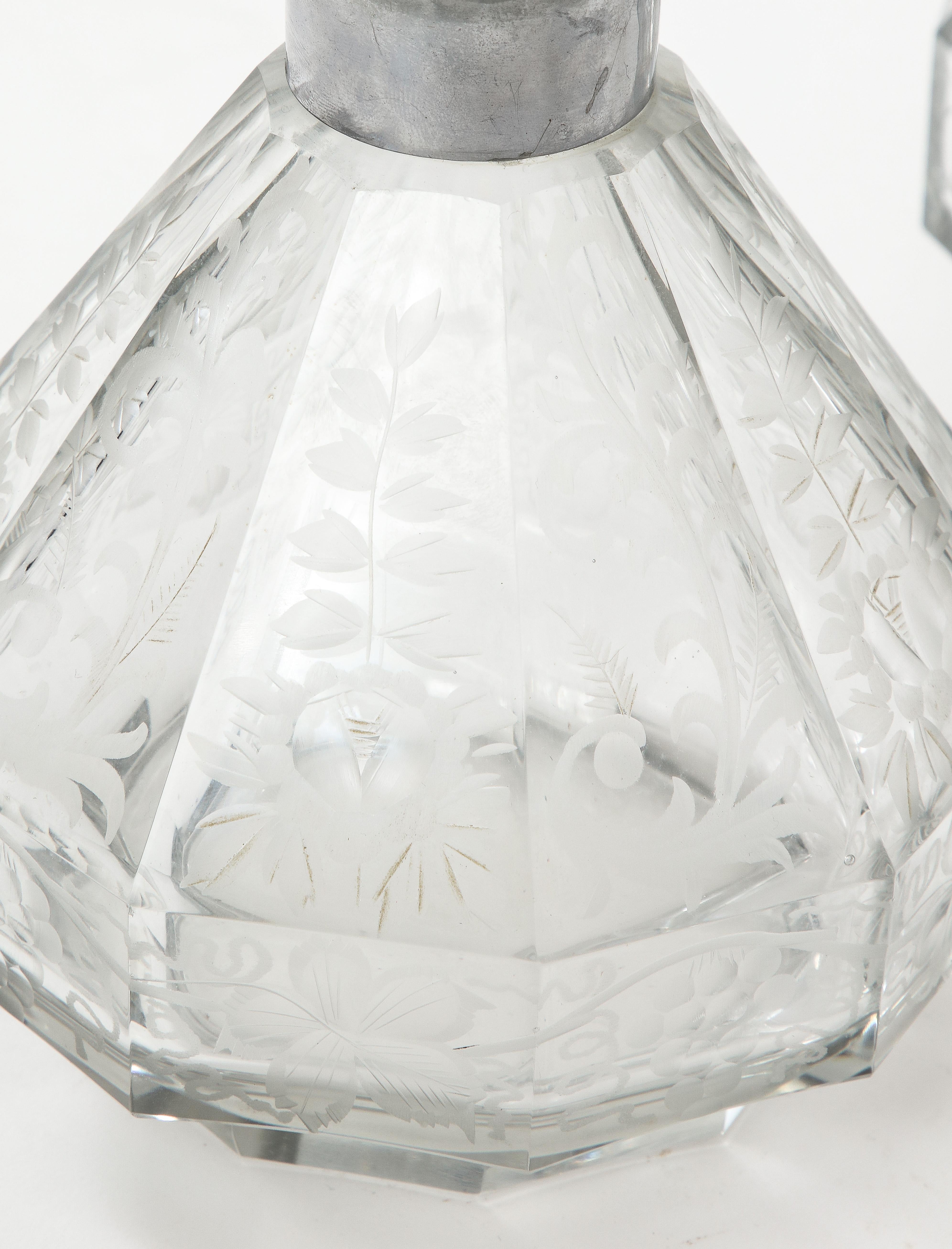 1940's Etched Glass Decanters With Stoppers In Good Condition For Sale In New York, NY