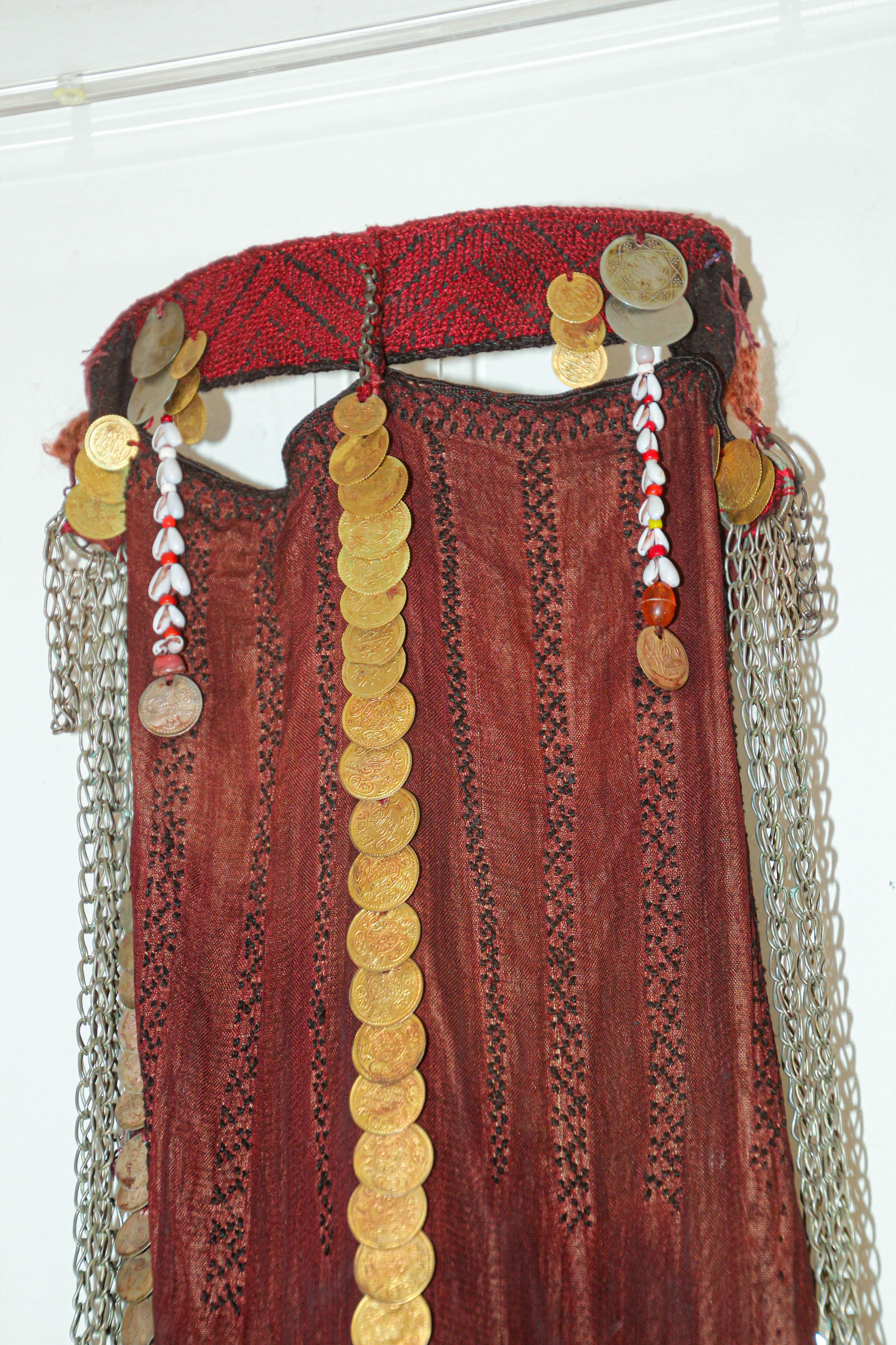 1940s Face Veil, Sinai Bedouin Desert Garment Nikab Framed Collectible In Good Condition For Sale In North Hollywood, CA