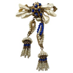Broches