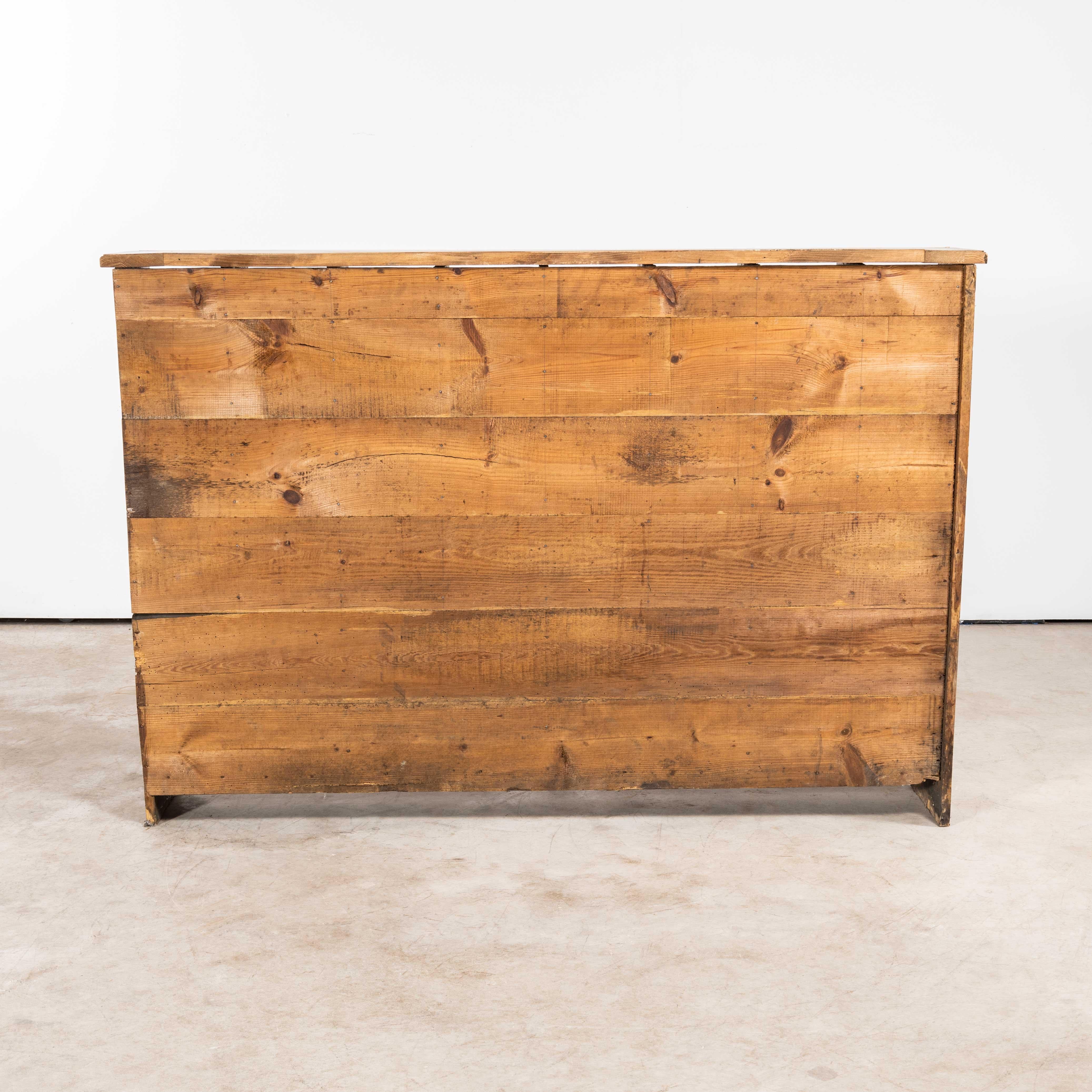 1940's Faux Wood Workshop Shelving - Pigeon Hole Bins (3232) 3
