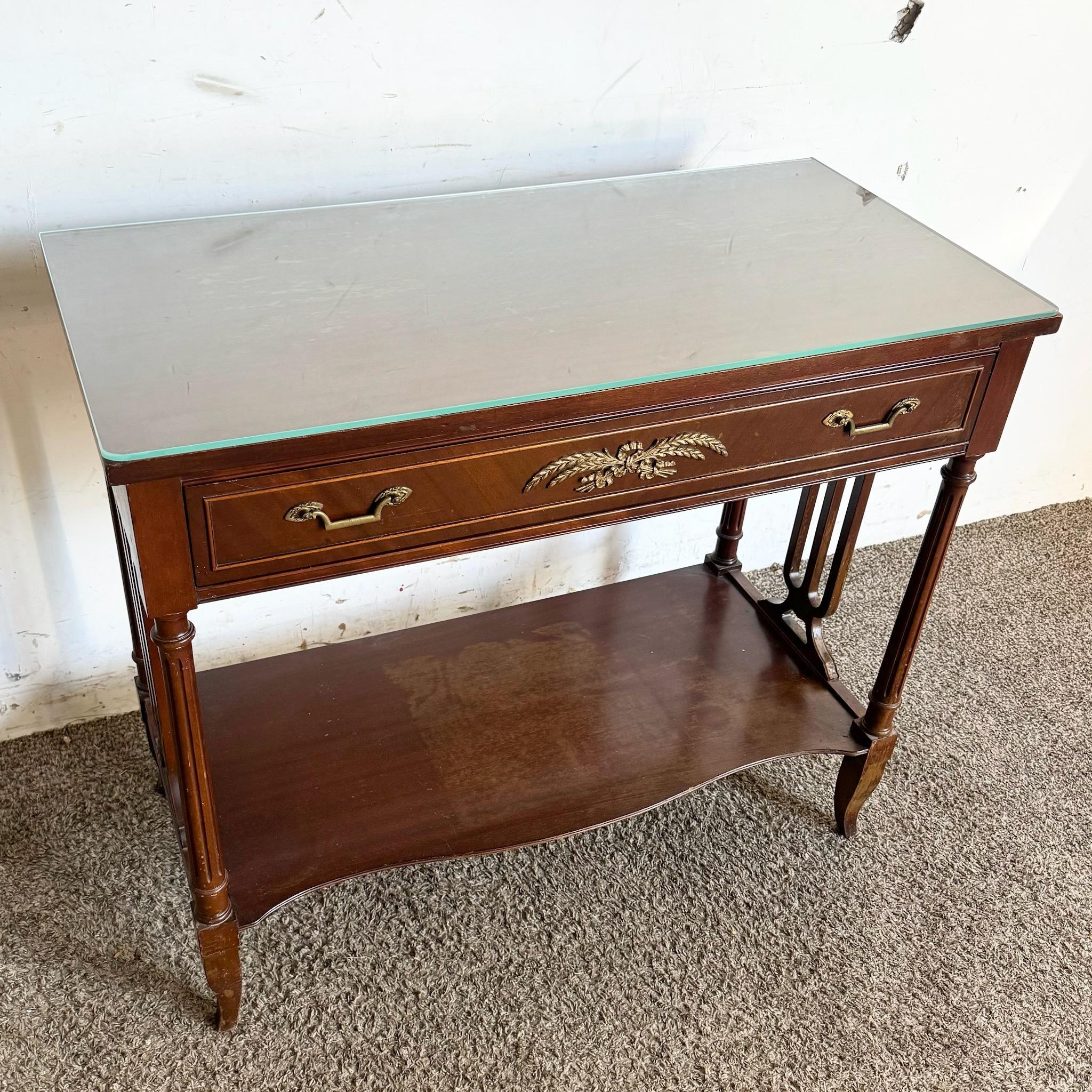 This 1940s Federal flamed mahogany sideboard by RWAY is a stunning example of traditional craftsmanship. Its rich mahogany finish and classic Federal design make it a standout piece, perfect for adding elegance and storage to dining rooms or living