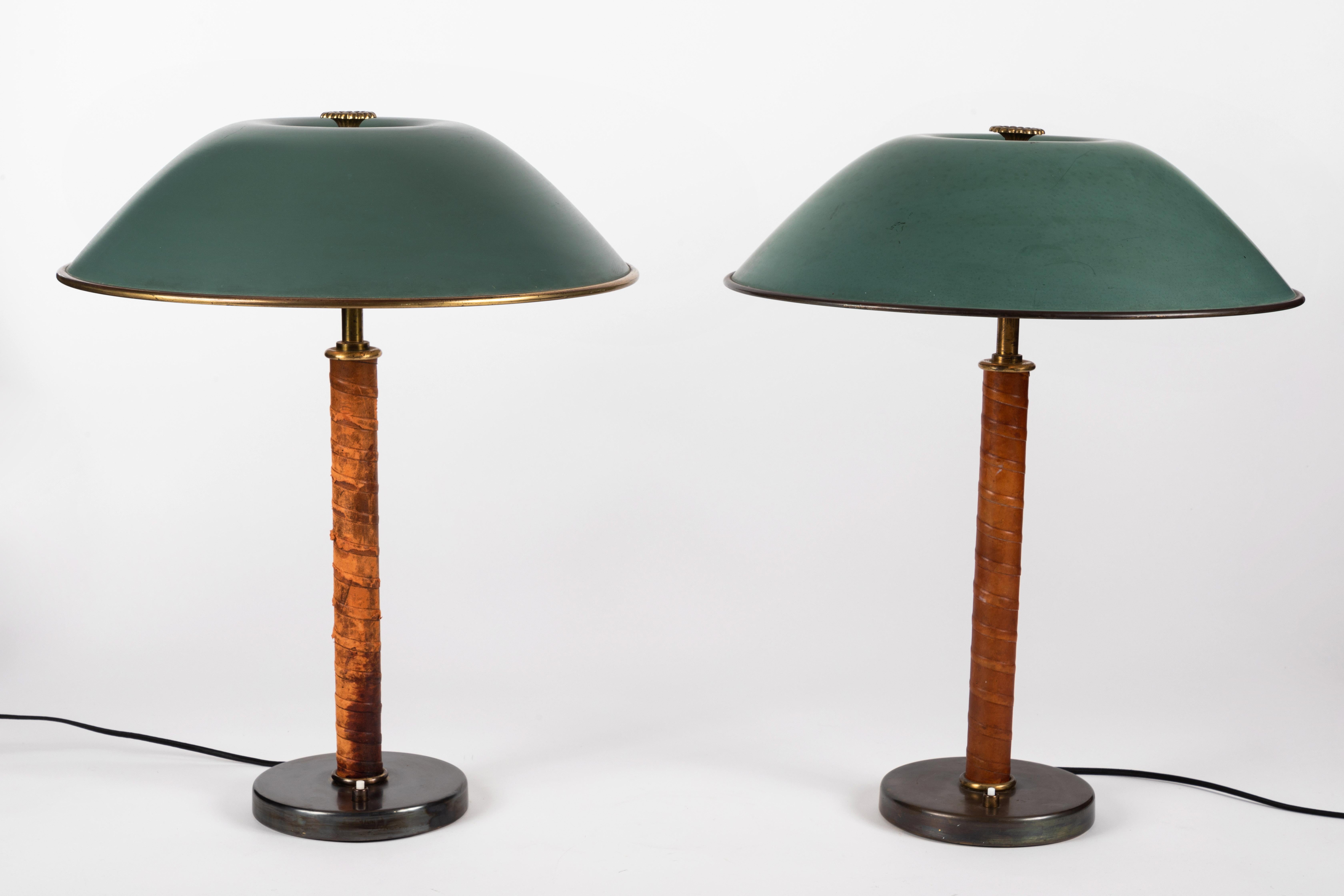 1940s Böhlmarks Brass and Leather Table Lamp 4