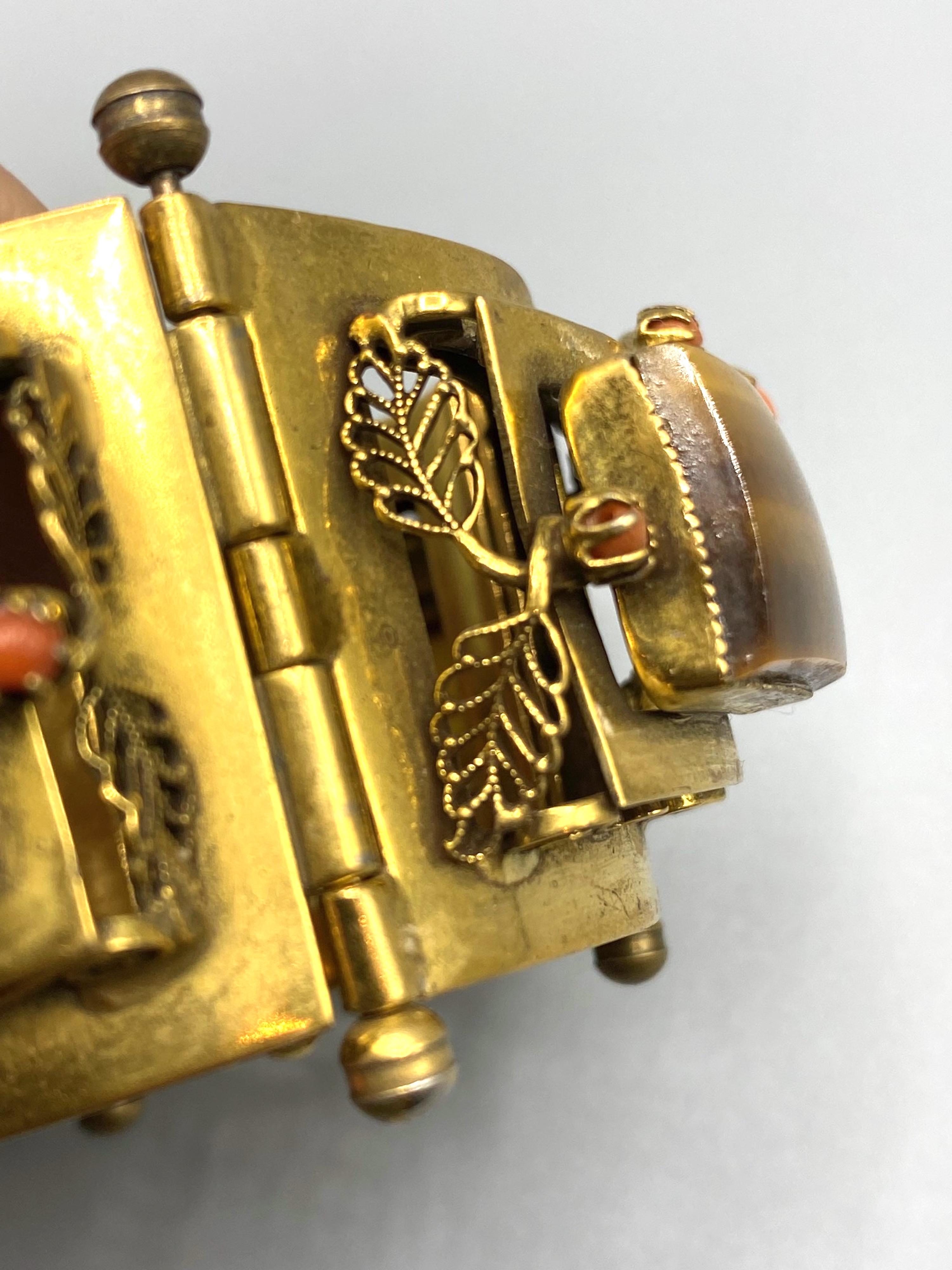 1940's Five Panel Coral and Tiger Eye Bracelet 6