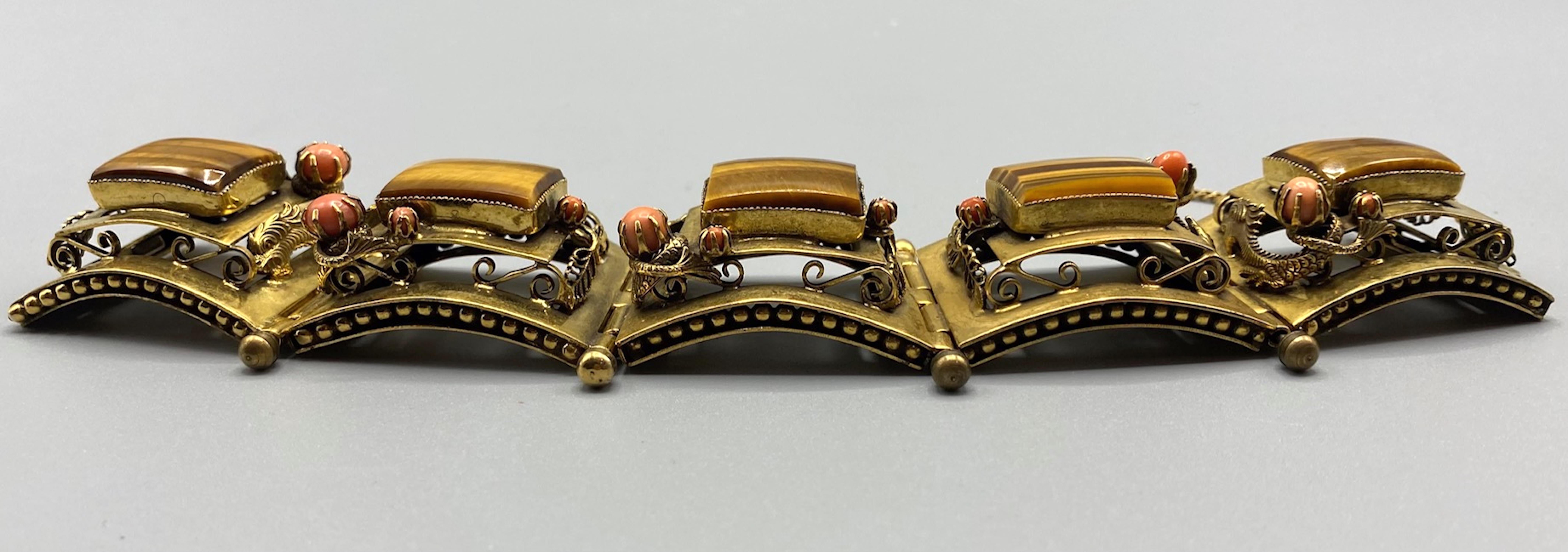1940's Five Panel Coral and Tiger Eye Bracelet In Good Condition For Sale In New York, NY
