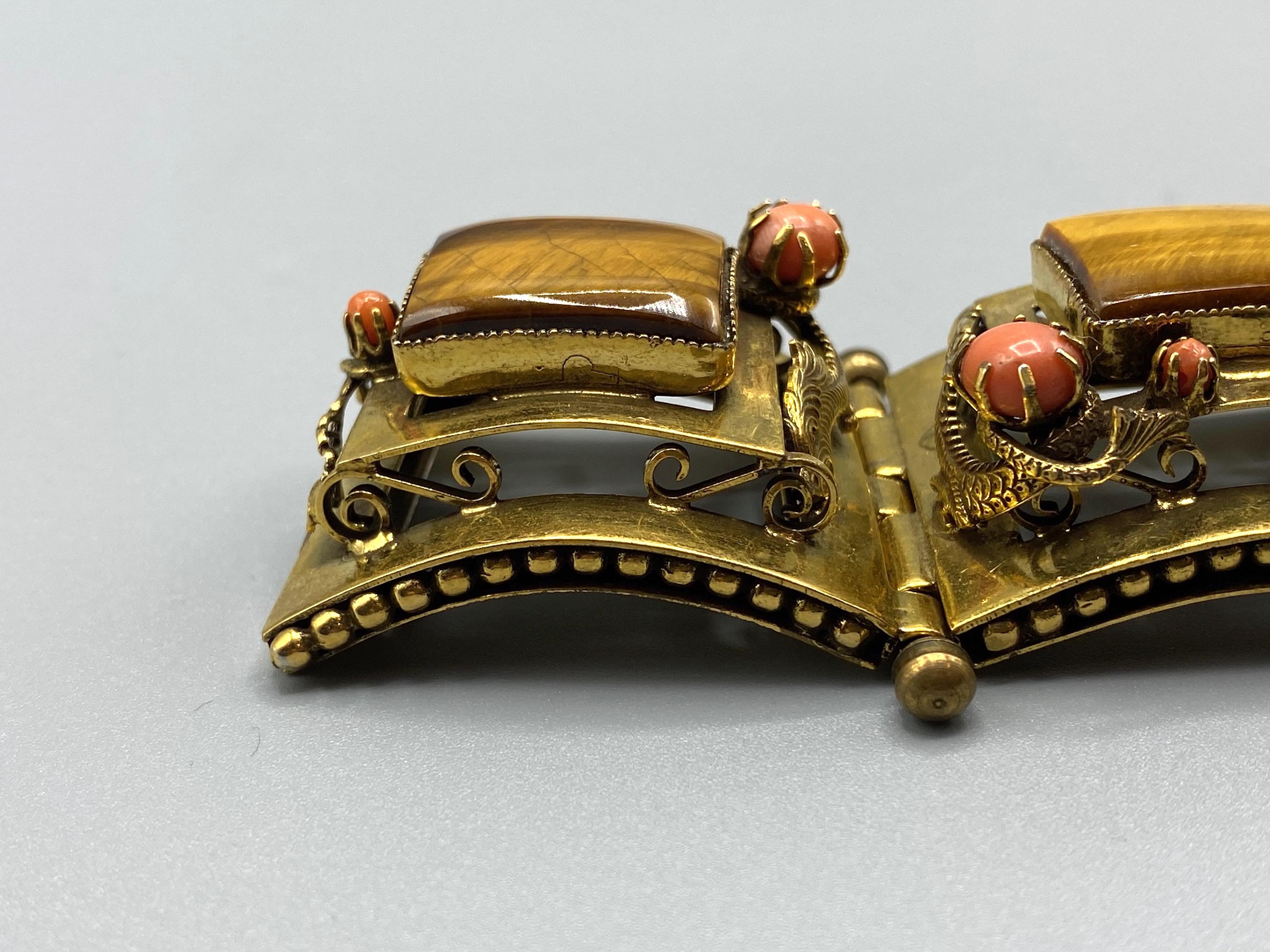 1940's Five Panel Coral and Tiger Eye Bracelet For Sale 1