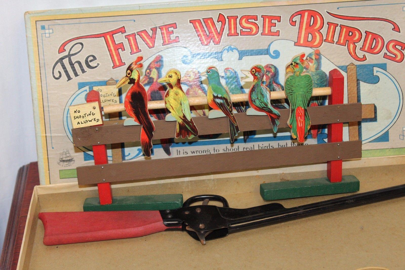 Mid-20th Century 1940s Five Wise Birds Parker Brothers Target Game