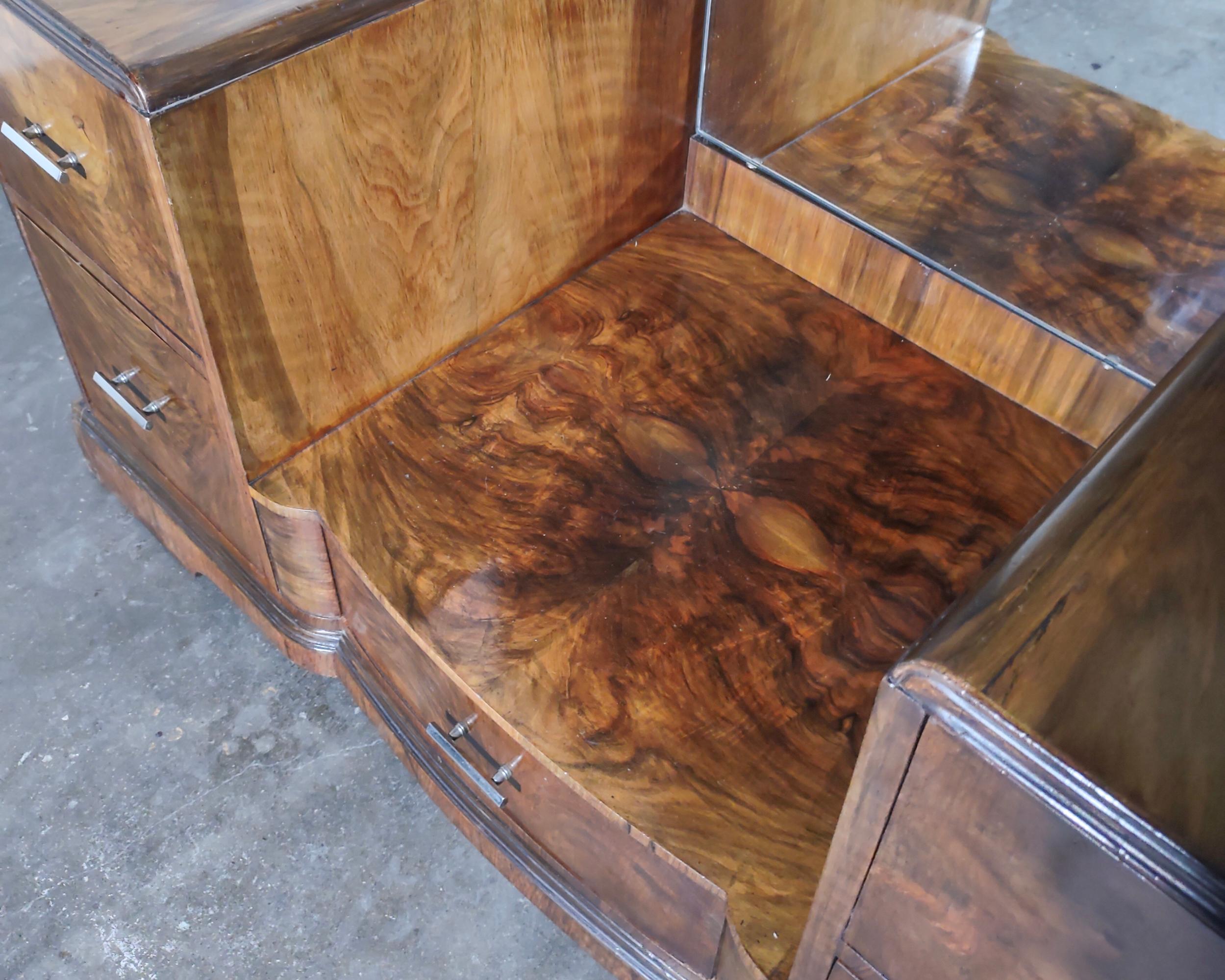 Mid-20th Century 1940s Flame Walnut Art Deco Vanity with Tri-Fold Dressing Mirror For Sale