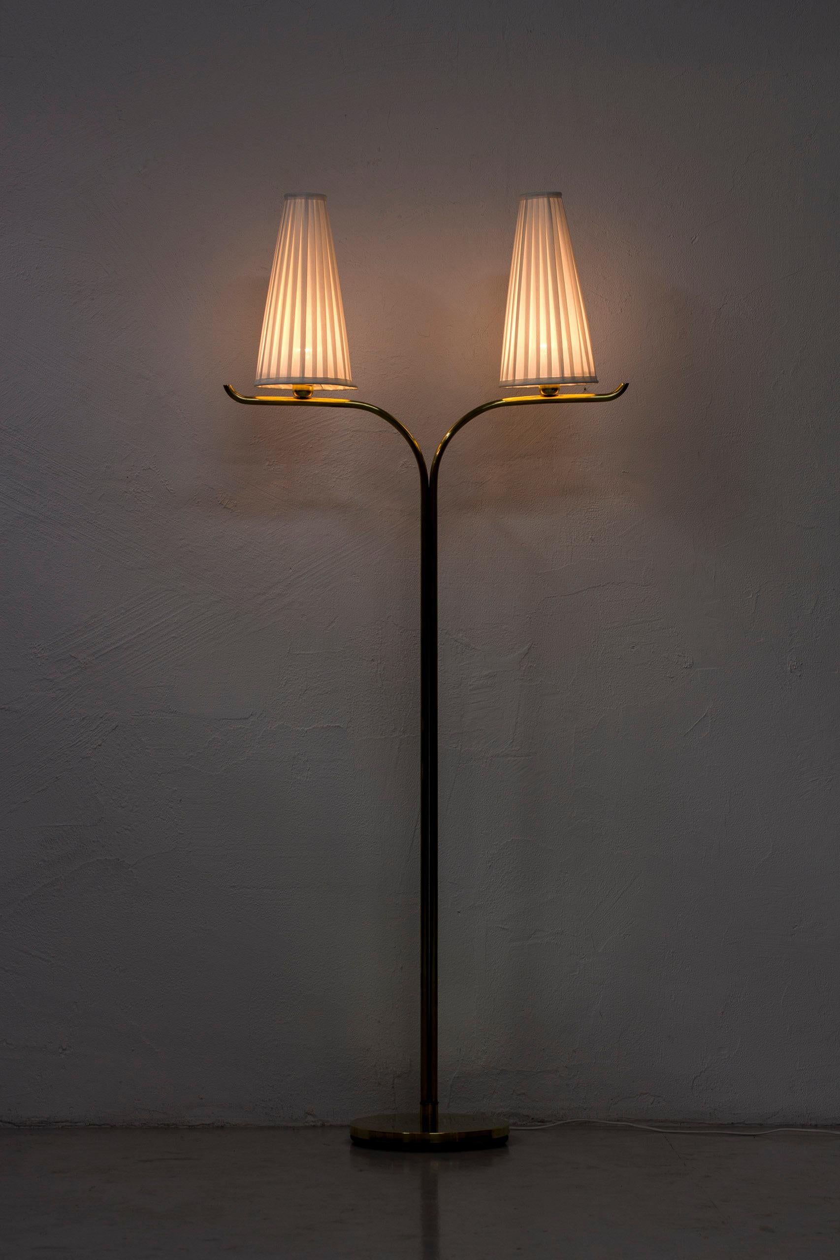 1940s Floor Lamp by G. A. Berg In Good Condition In Hägersten, SE