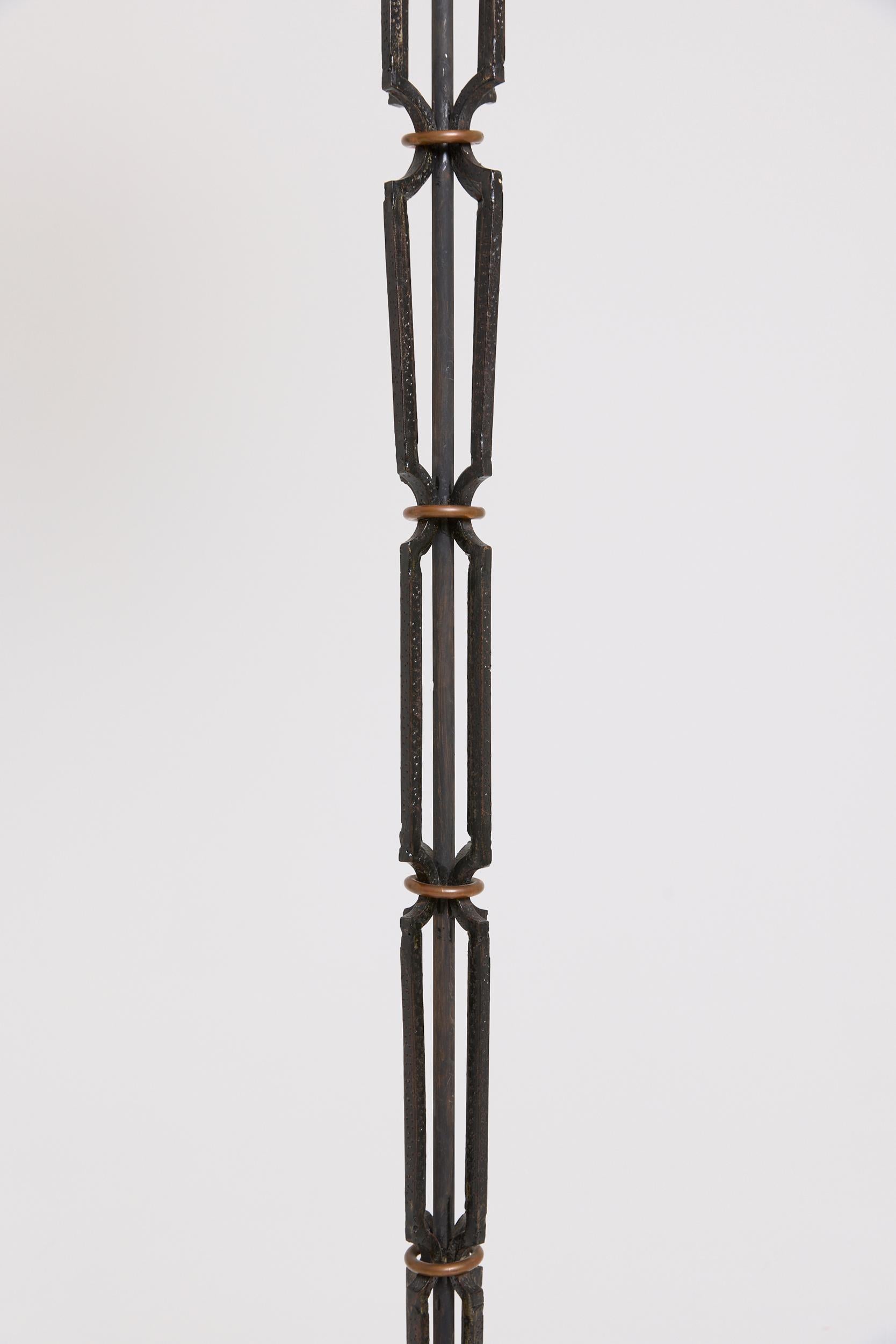 Mid-Century Modern Lampadaire des années 1940 en vente