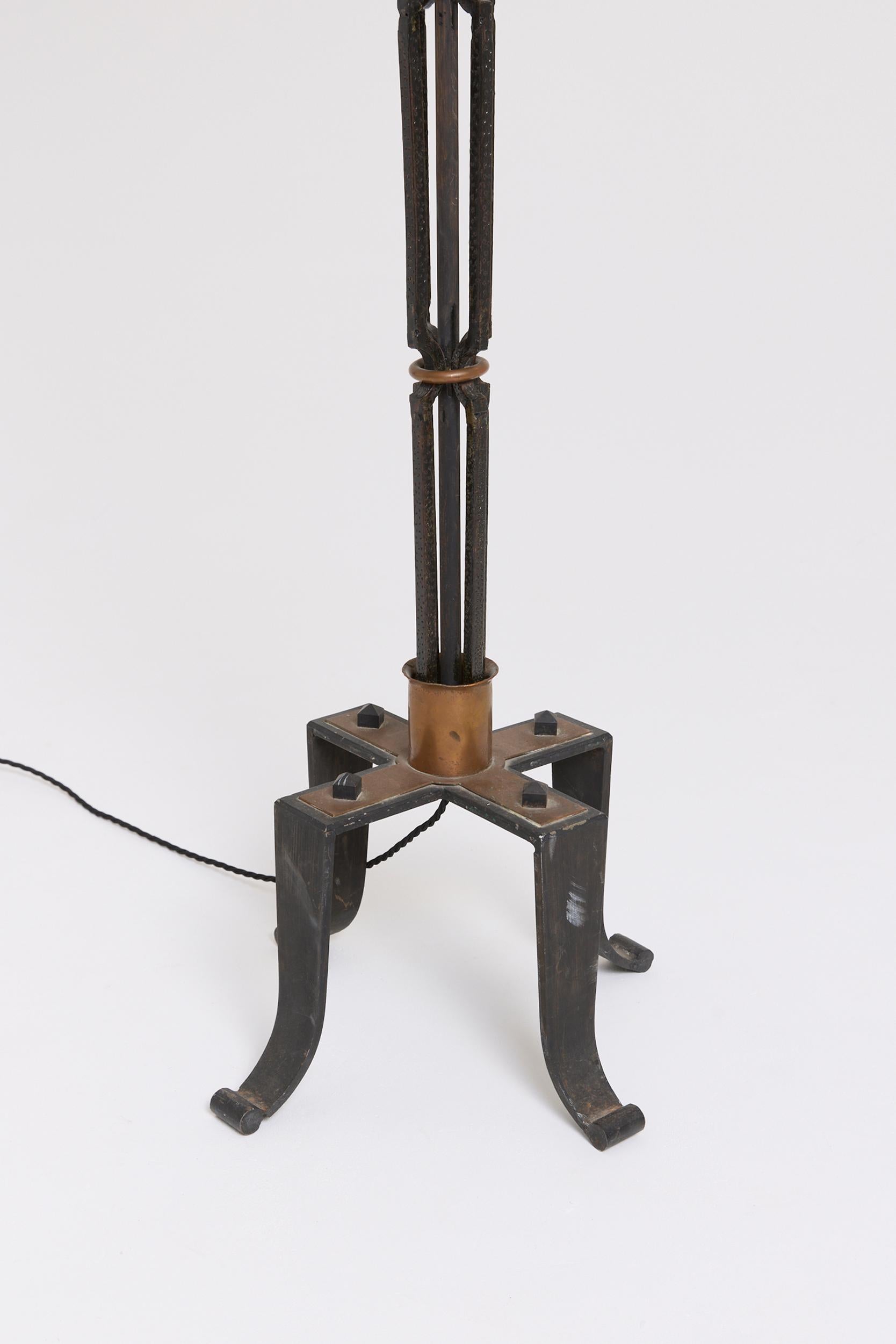 Lampadaire des années 1940 Bon état - En vente à London, GB