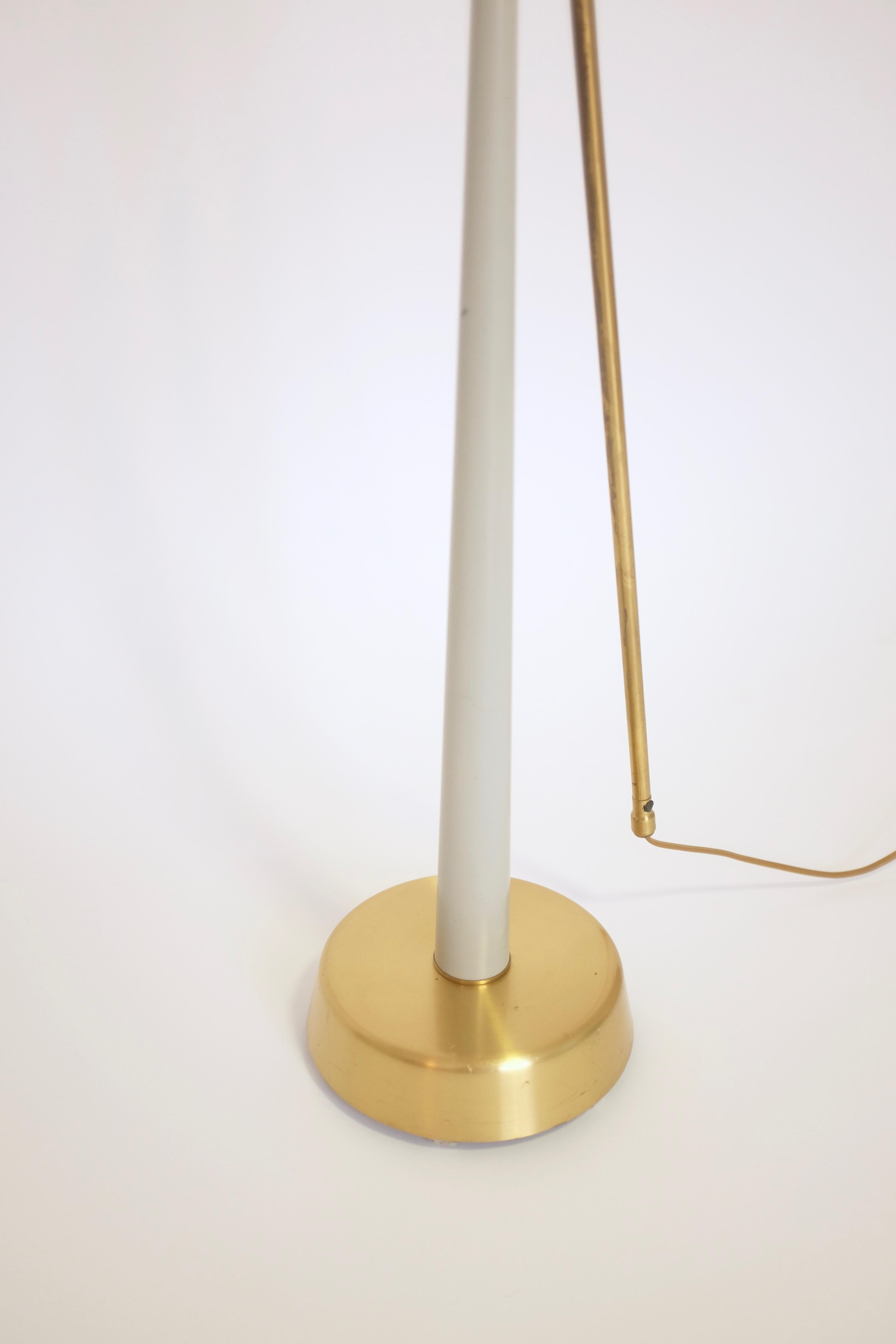 Lampadaire des années 1940 Modèle 541 de Hans Bergström pour Ateljé Lyktan Bon état - En vente à New York, NY
