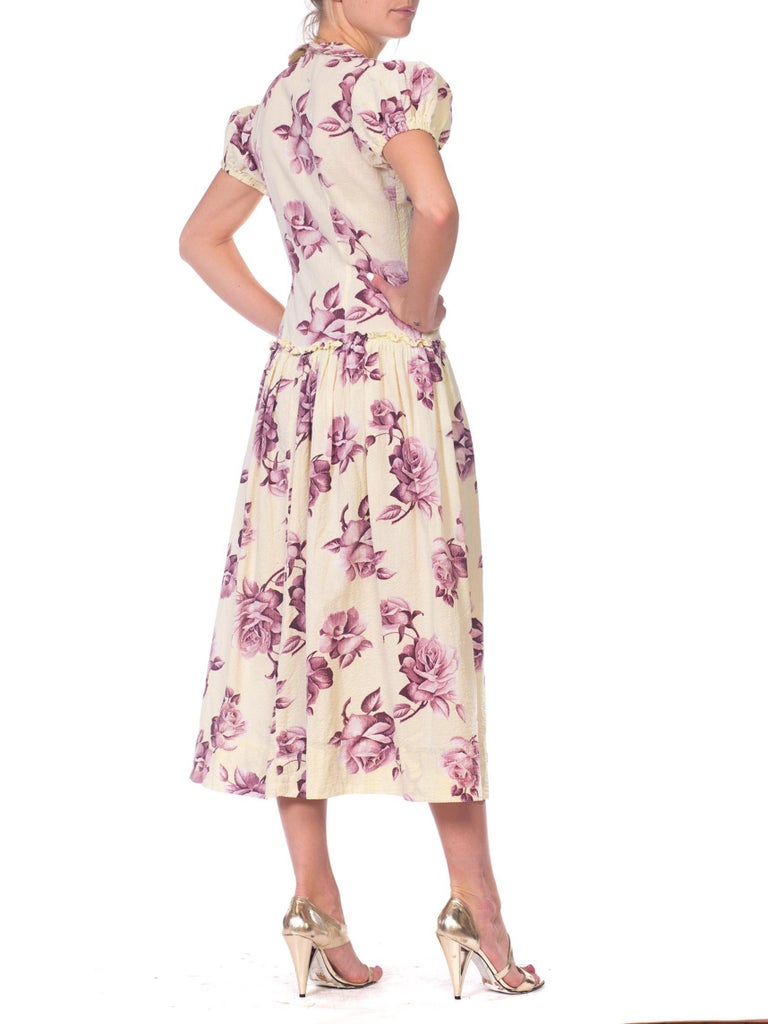 1940s Floral Cotton House Dress Size L For Sale at 1stdibs