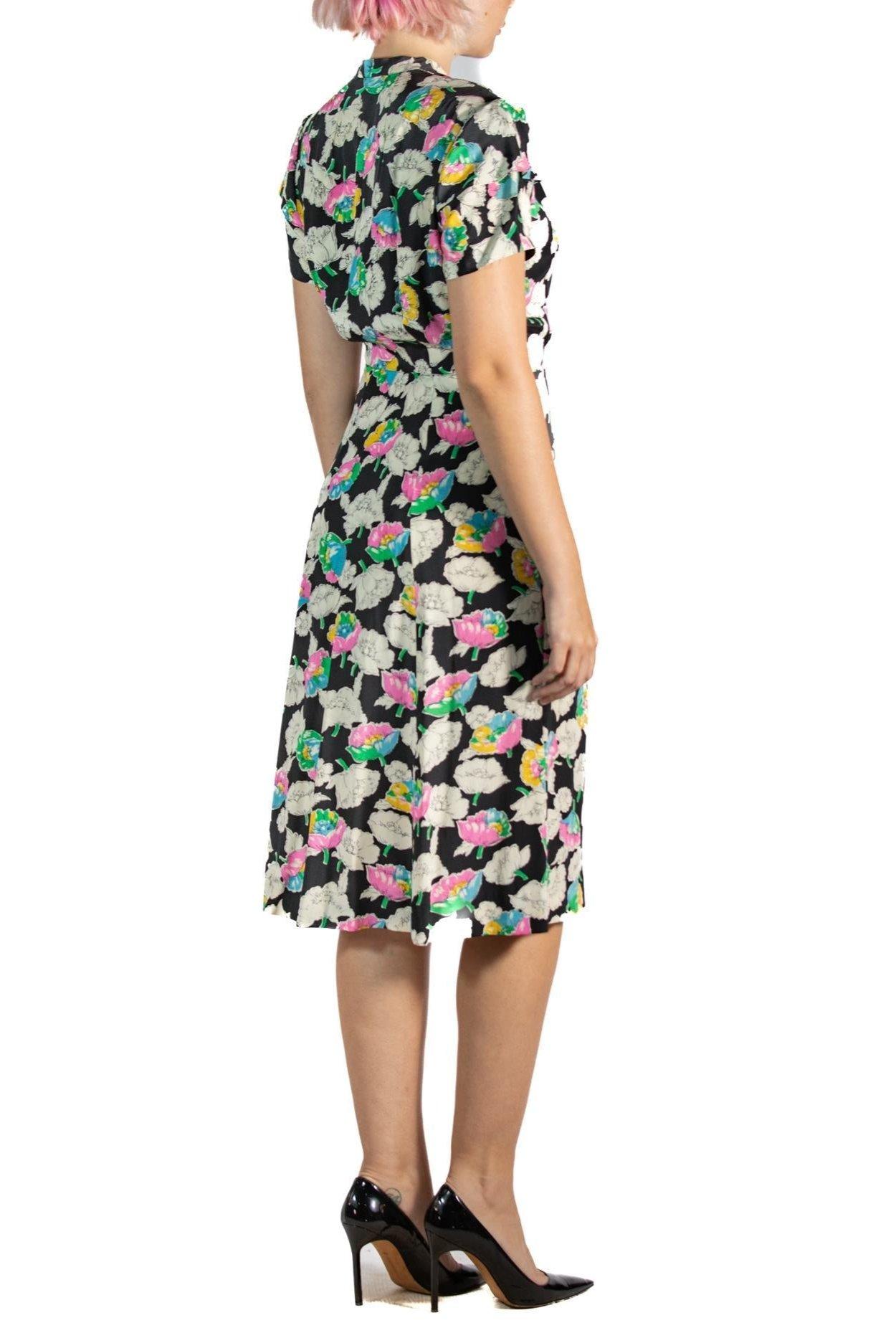 Women's 1940S Floral Print Black Silk Crepe De Chine Dress For Sale