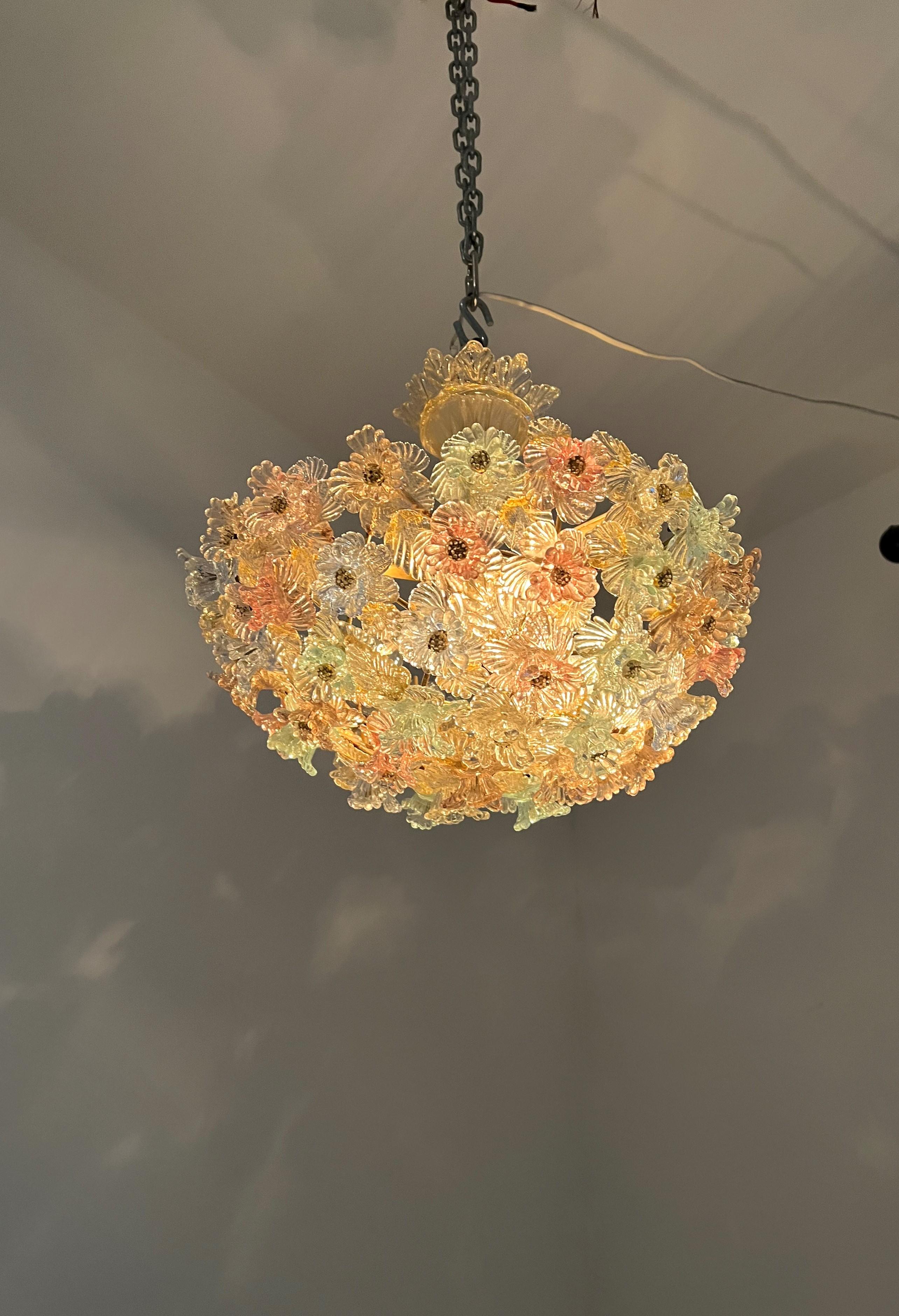 1940s FLower bascket Murano Glass Chandelier Attributed to Barovier & Toso 8
