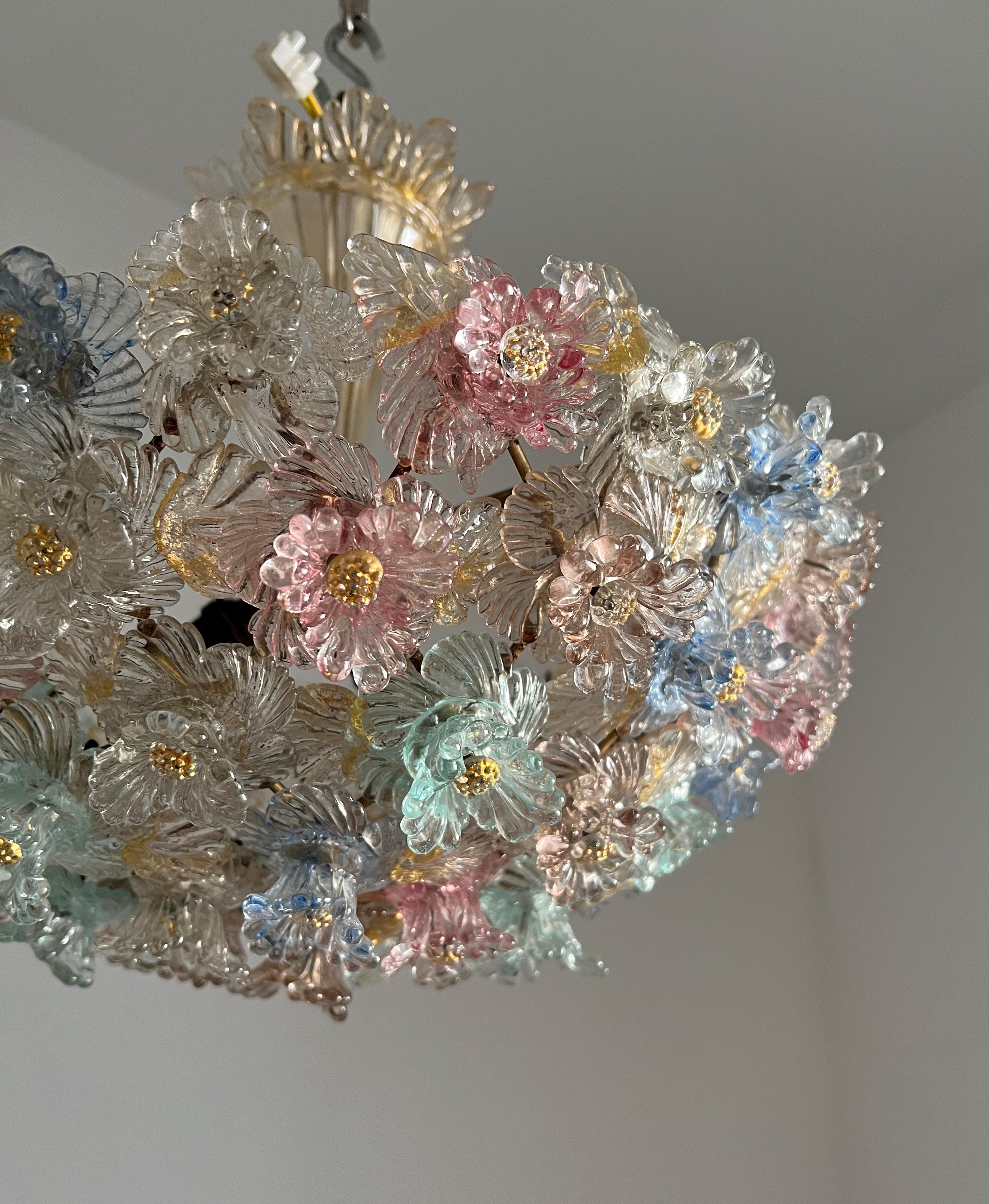 1940s FLower bascket Murano Glass Chandelier Attributed to Barovier & Toso 2