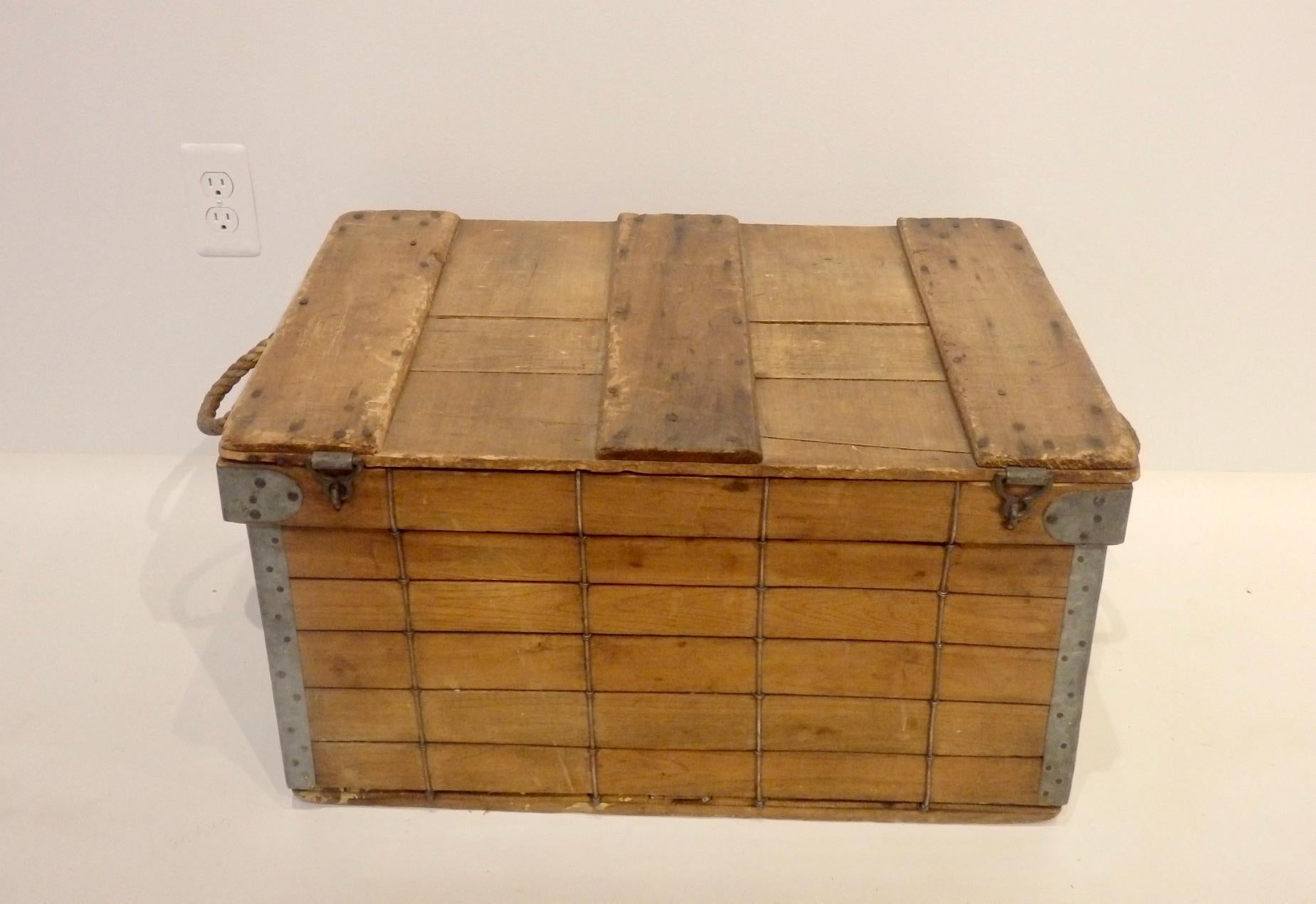 1940s Folk Art Wire with Slatted Wood Lidded Box or Storage Trunk For Sale 4