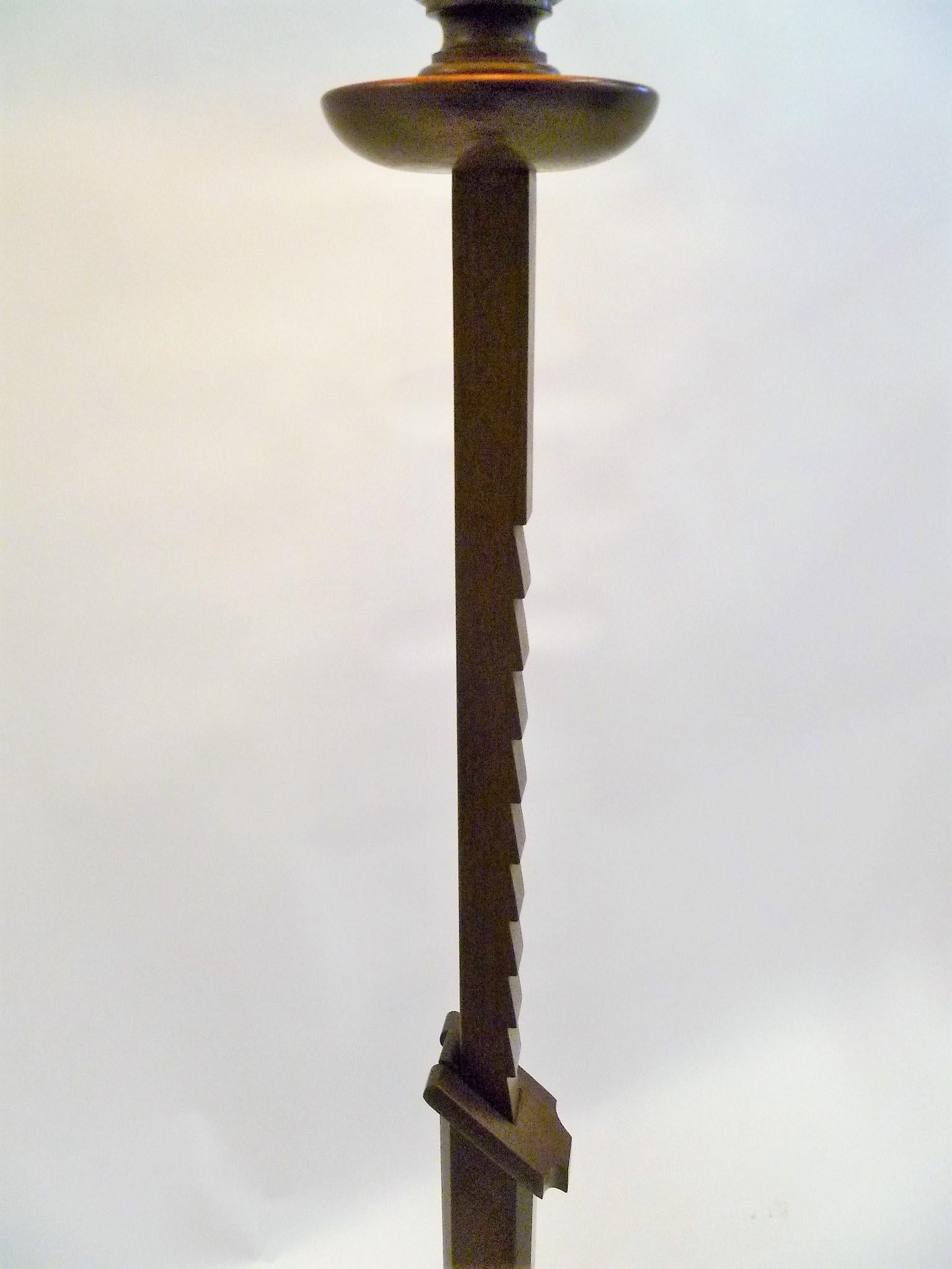 Turned 1940s Frances Elkins Style Mahogany Ratchet Floor Lamp