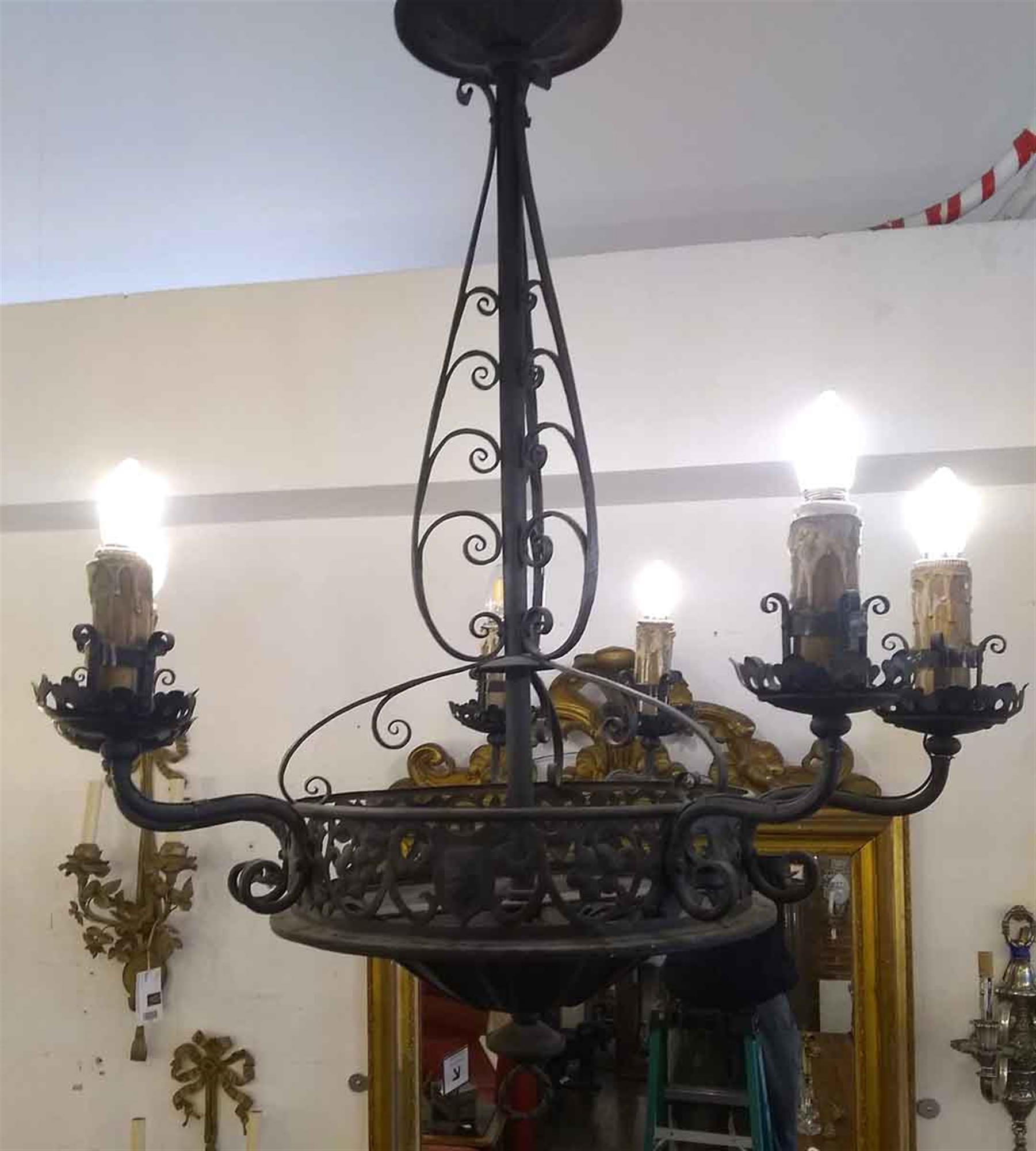 1940s French 6-Arm Wrought Iron Chandelier In Good Condition In New York, NY