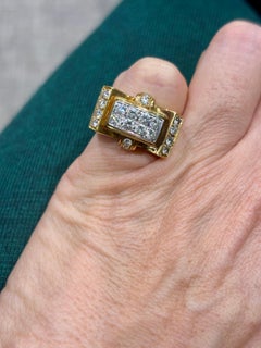 Art Deco 18k Gold Ring with 1 Carat Diamonds, France Circa 1940