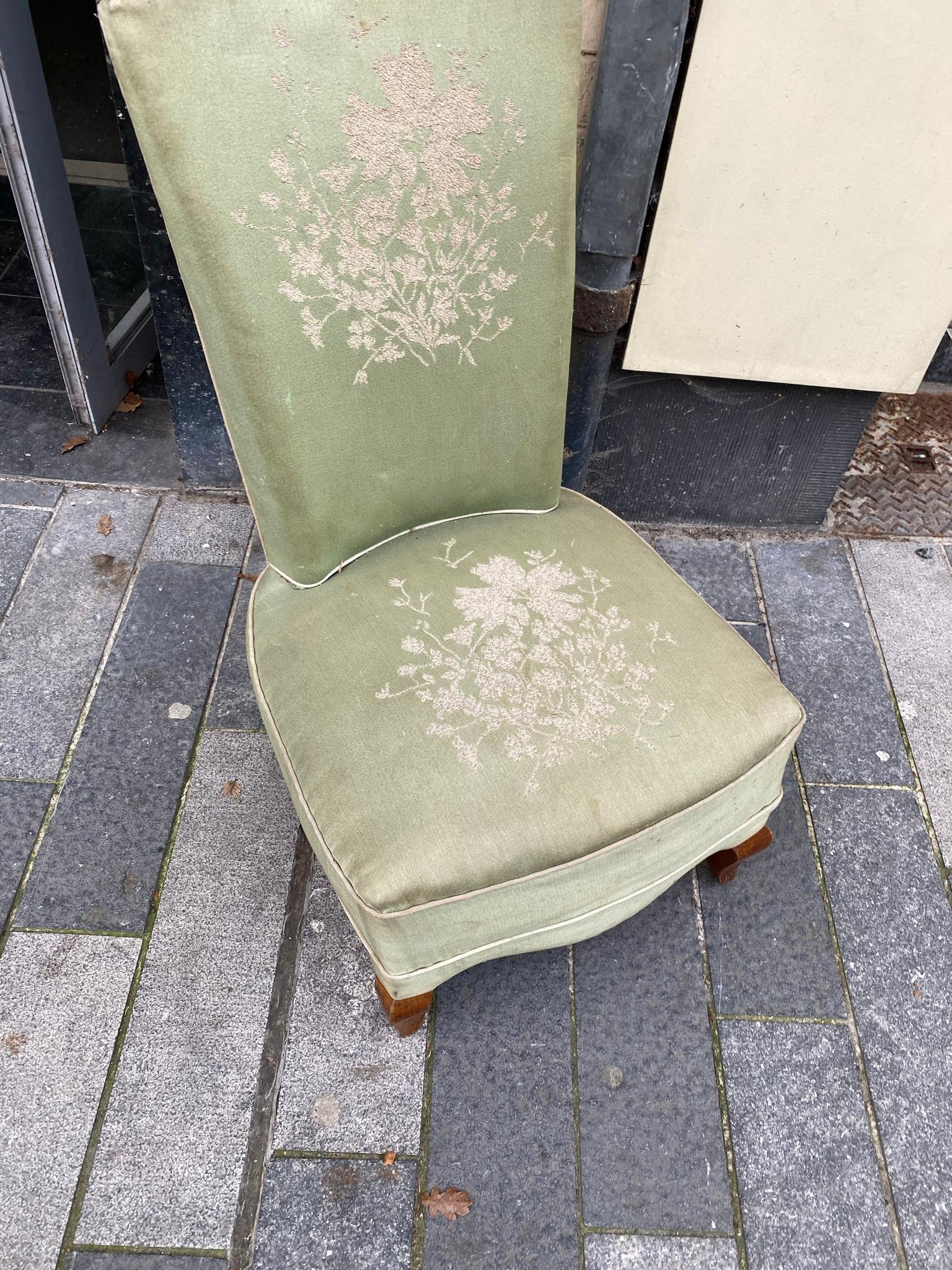 Walnut 1940s French Art Deco bergere Armchair in the Style of André Arbus For Sale