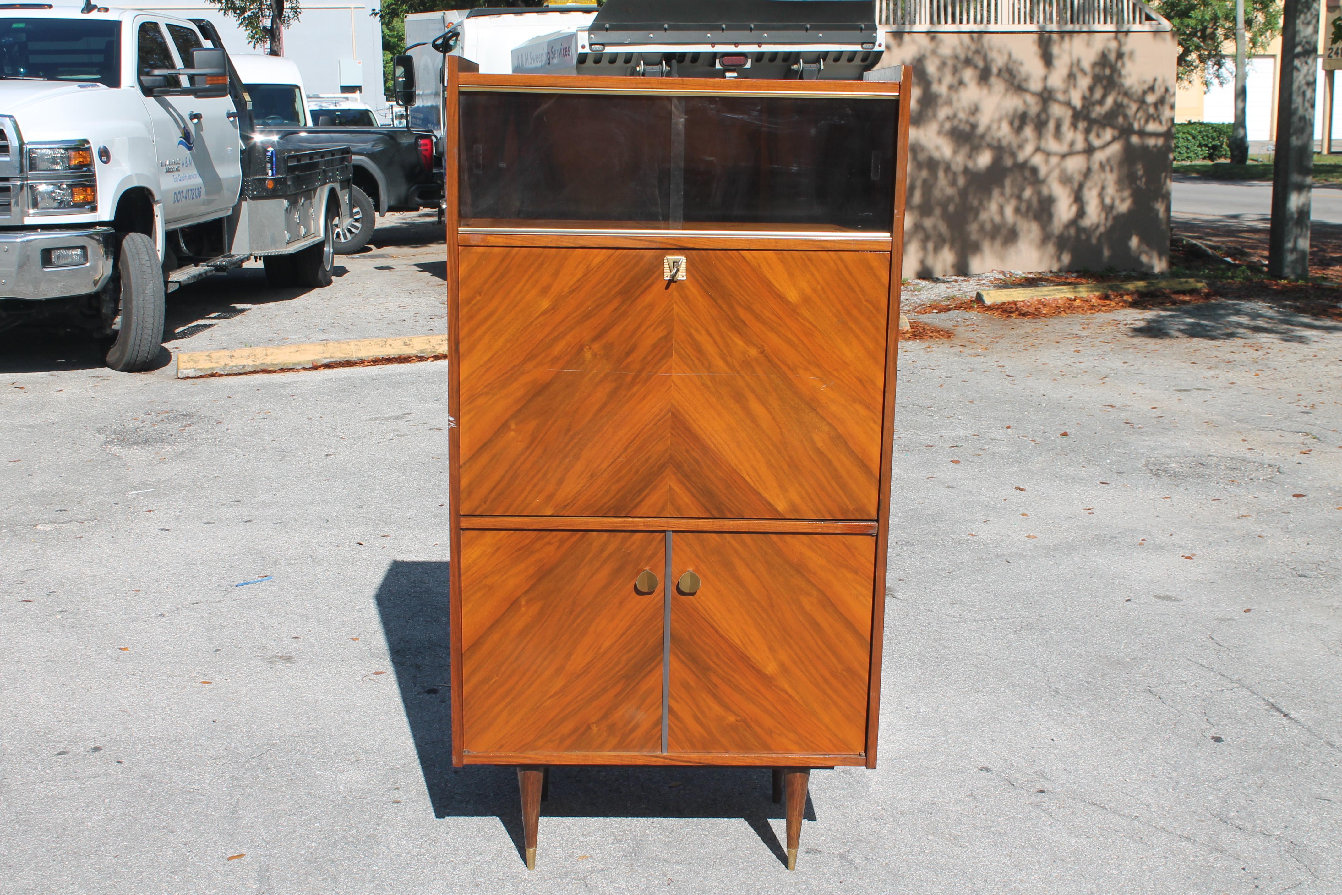 1940's French Art Deco Exotic Rosewood Secretary Cabinet In Good Condition For Sale In Opa Locka, FL
