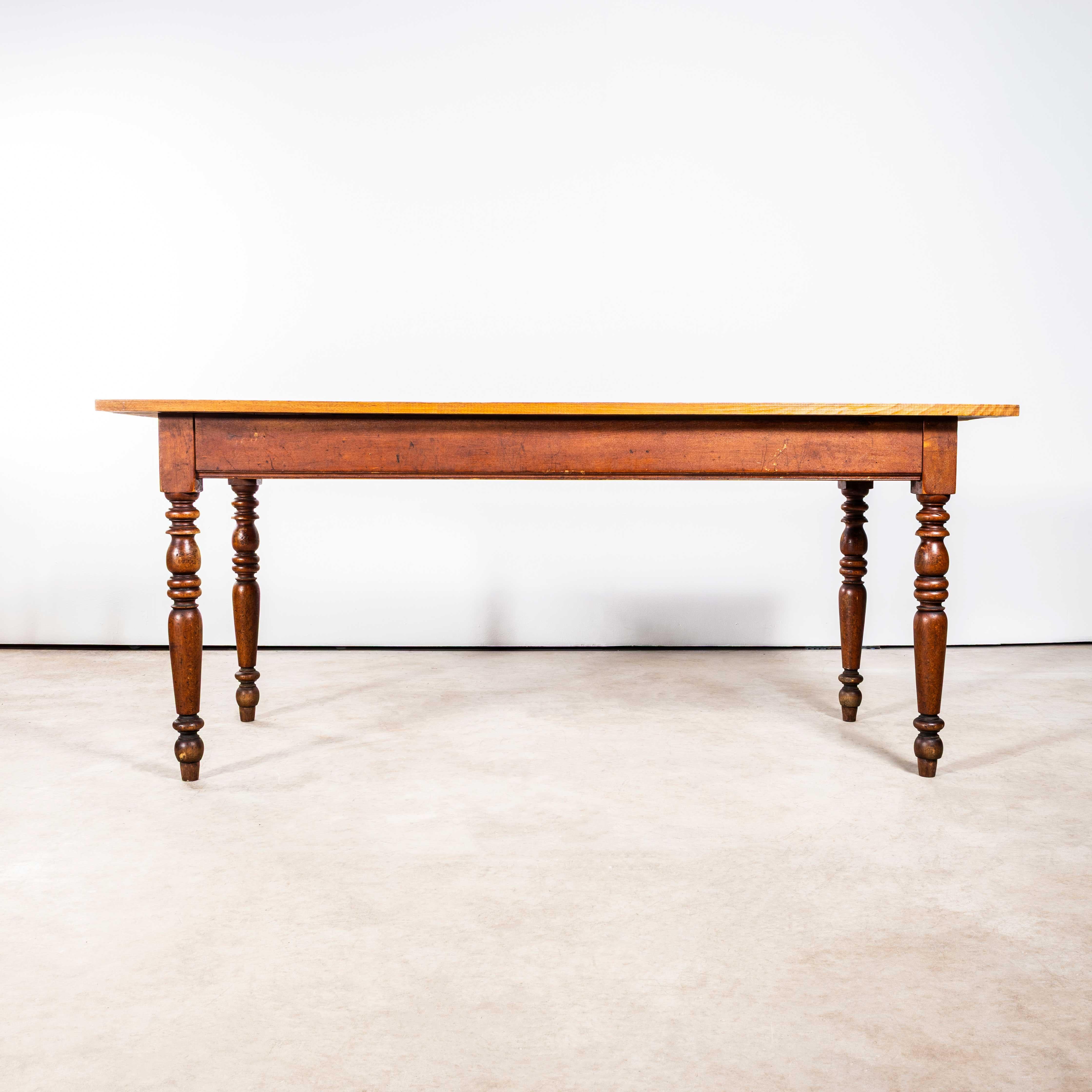 1940’s French Bobbin Leg Mid Oak Kitchen Dining Table. 

Good sized original French table with a rich golden colour and character. Beautifully made in solid oak and fruitwood throughout. The table is made with turned bobbin legs and good