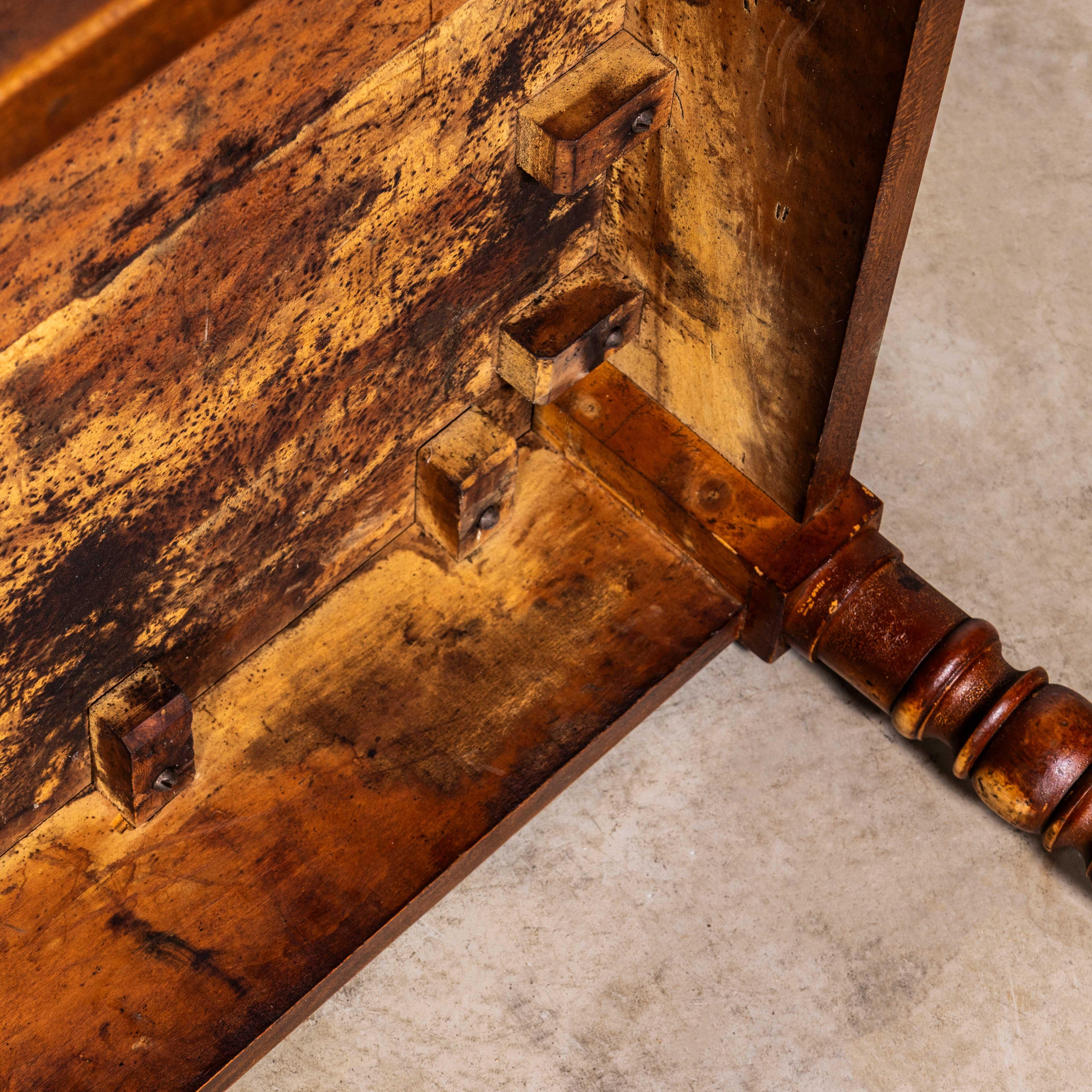 1940’s French Bobbin Leg Mid Oak Kitchen Dining Table For Sale 4