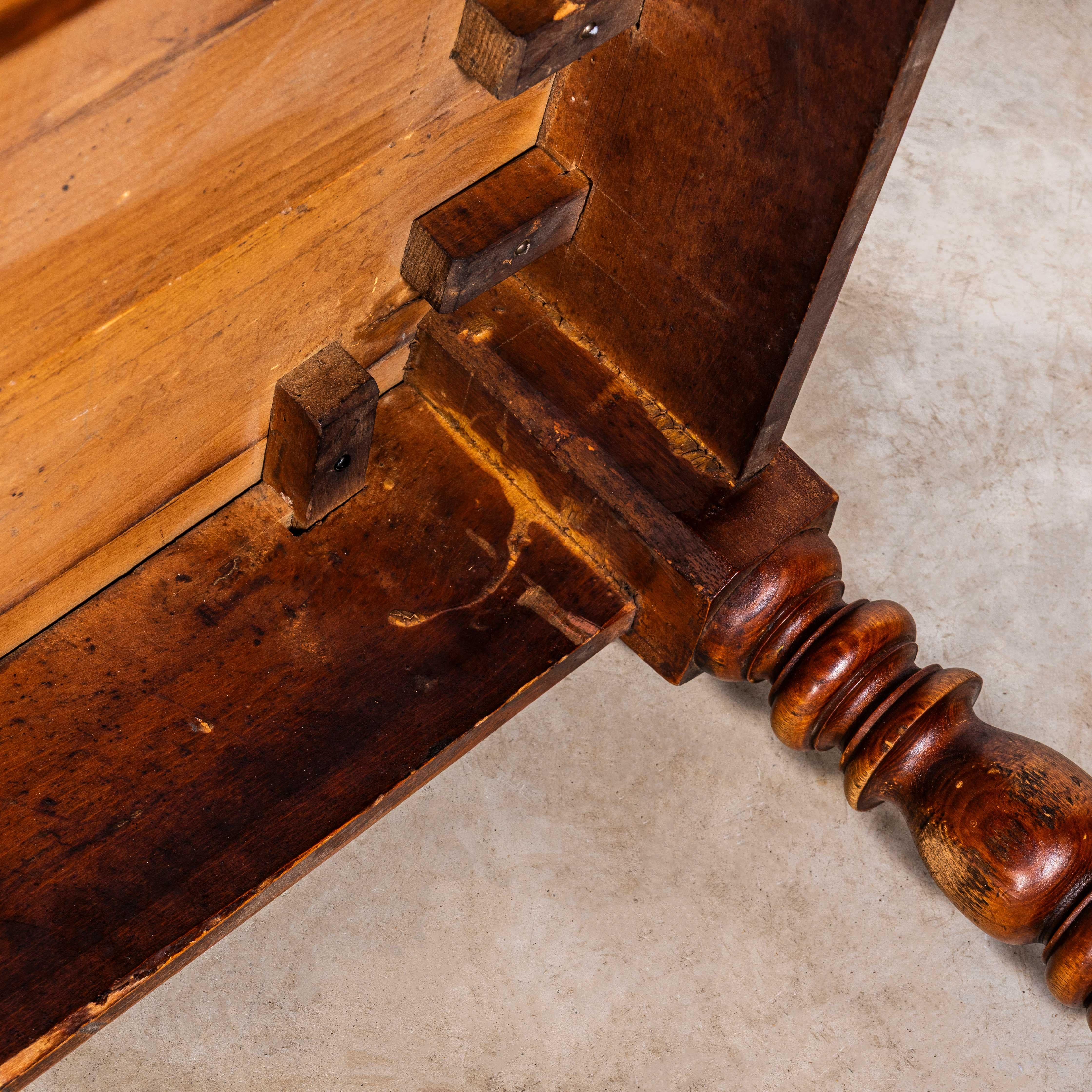 1940’s French Bobbin Leg Mid Oak Kitchen Dining Table For Sale 4