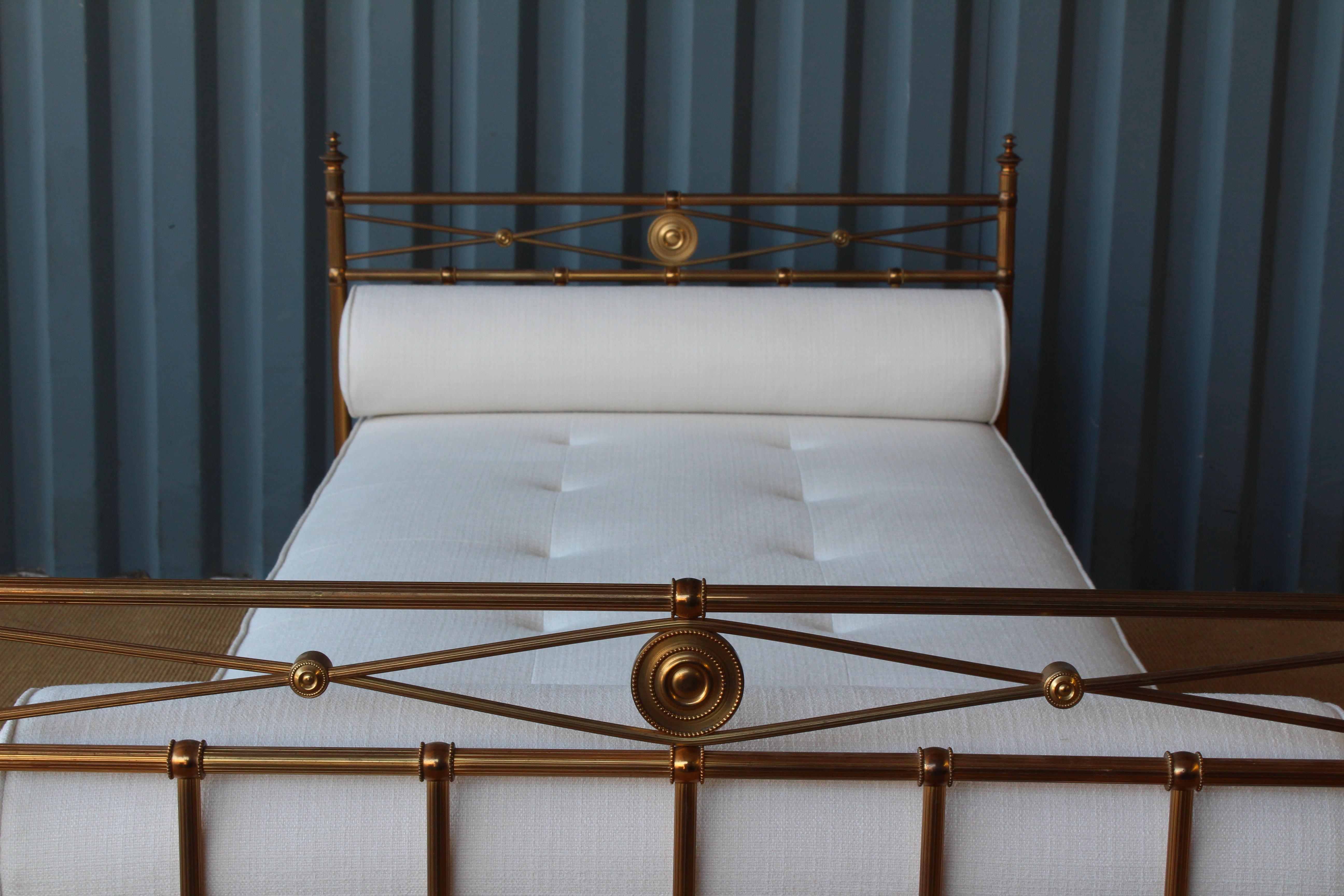 1940s French Brass Daybed in the Style of Maison Jansen. 10