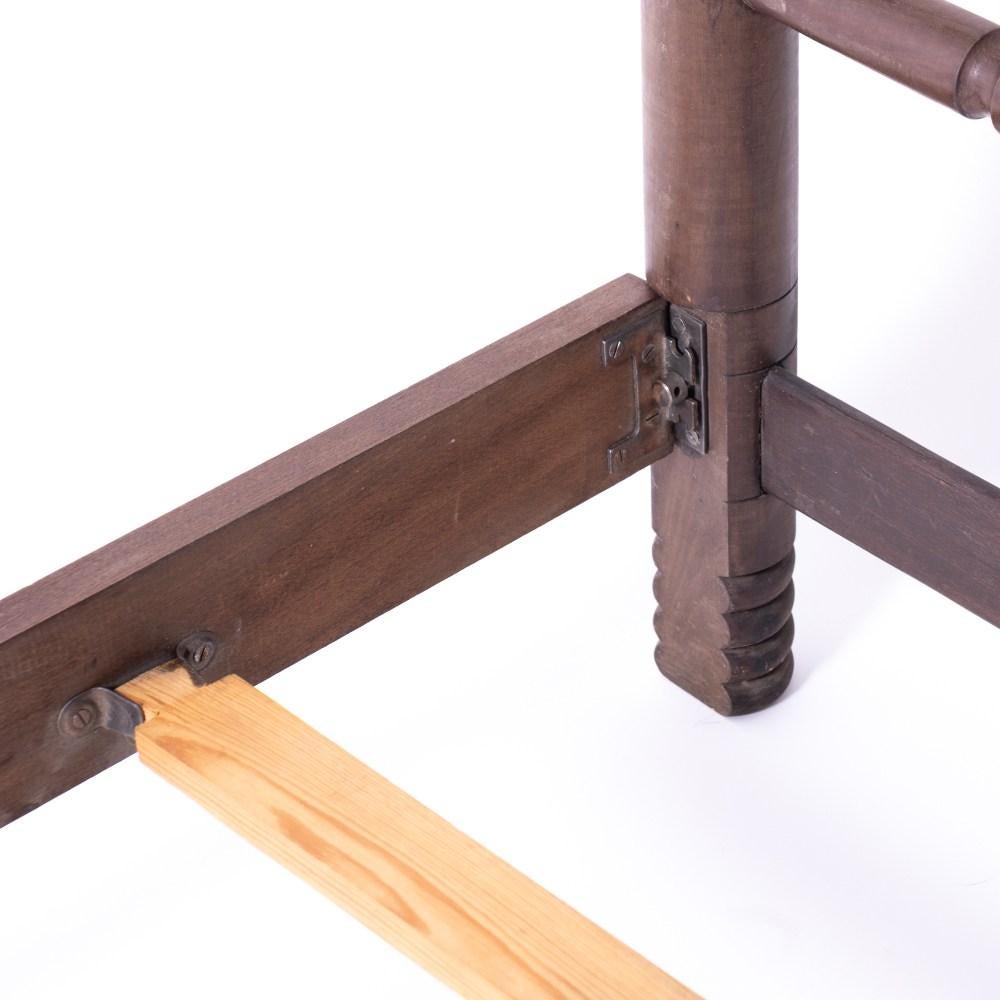 1940er Jahre Französisch geschnitzt Wood Bett von Charles Dudouyt im Angebot 5