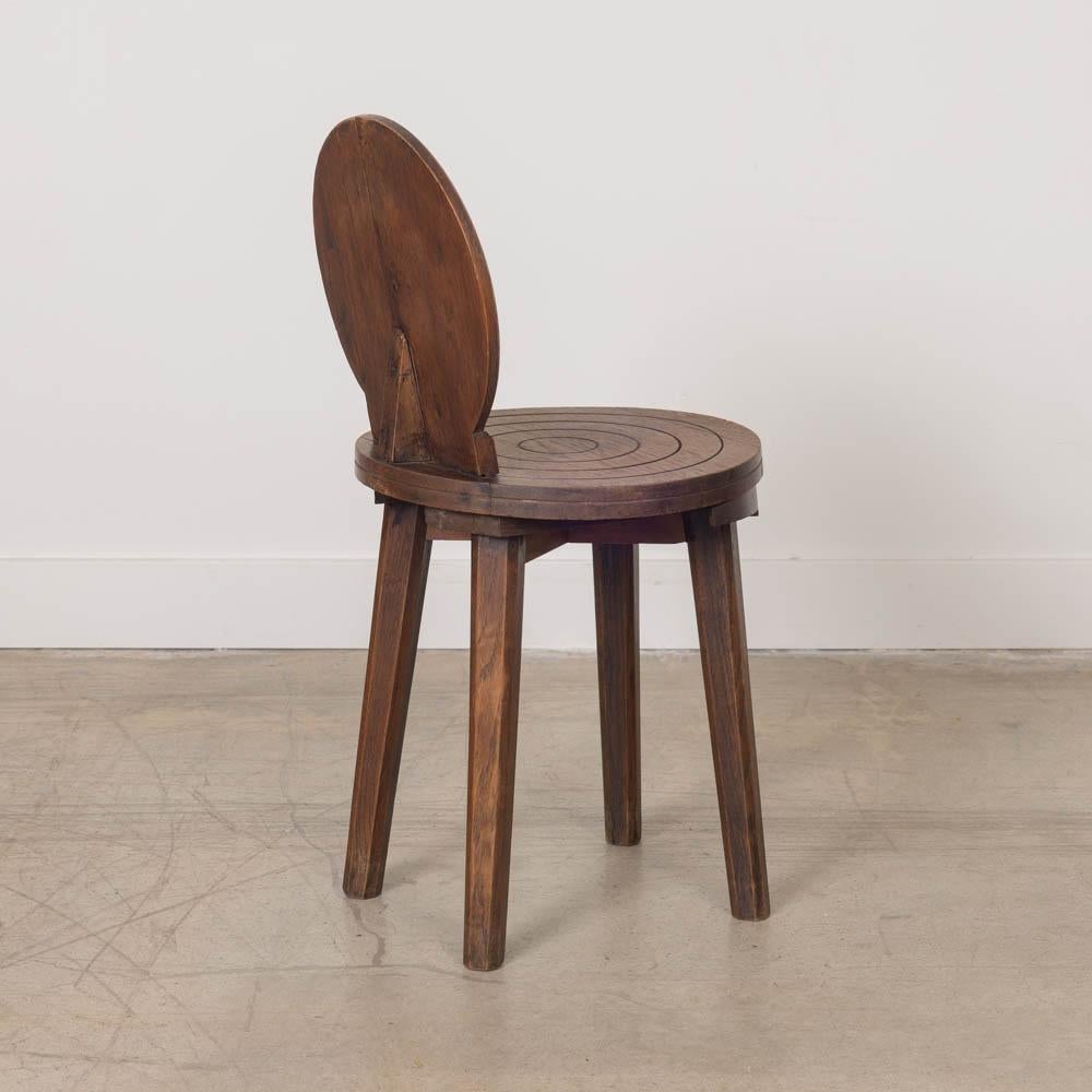Silla francesa de madera tallada de los años 40 por Charles Dudouyt en venta 2