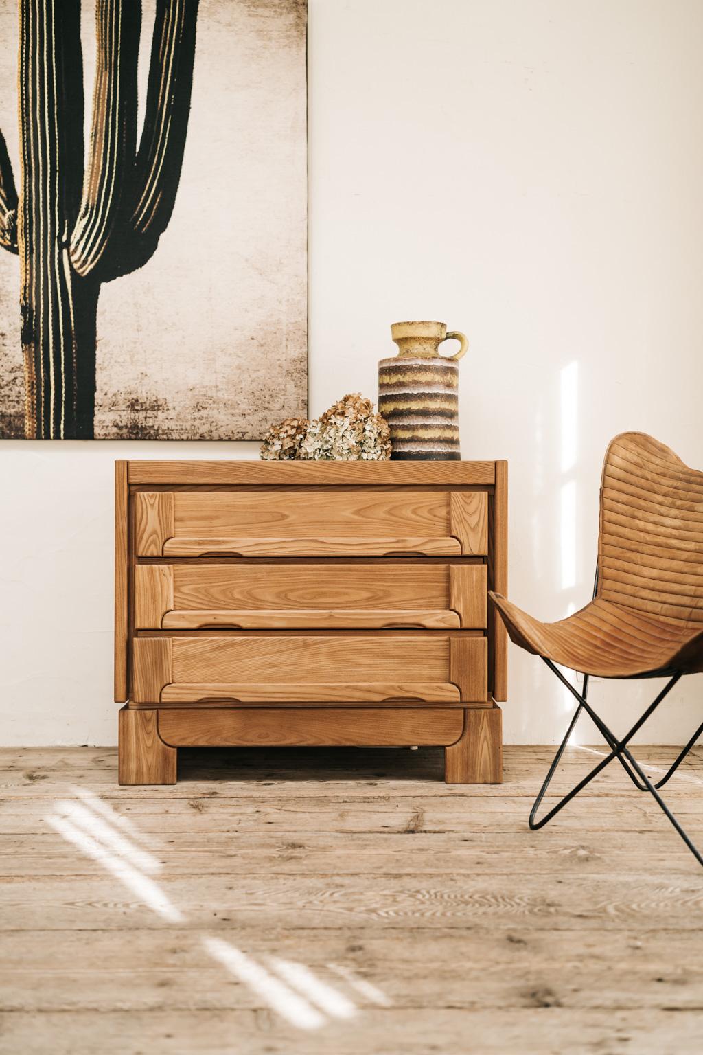 1940's French Chest of Drawers 2