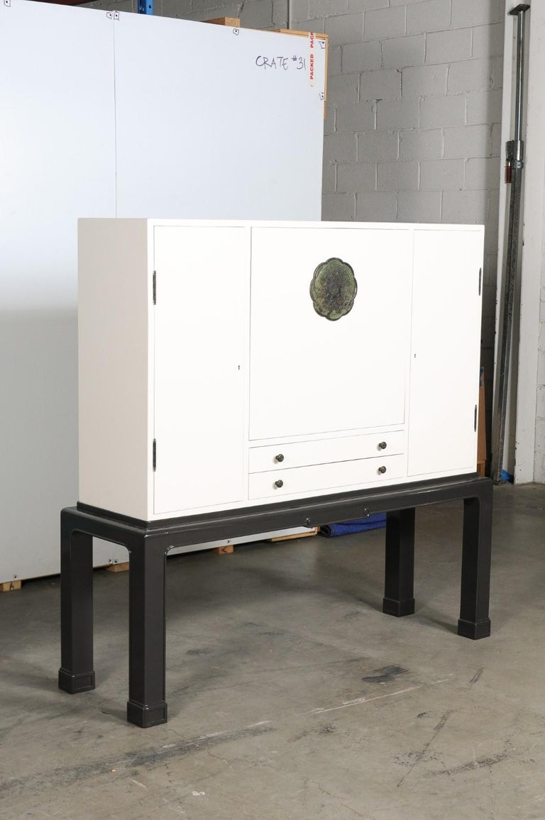 1940s French ChinoiserieStyle Black and White Lacquered Bar