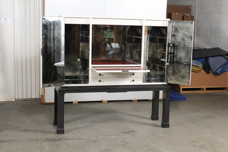 1940s French ChinoiserieStyle Black and White Lacquered Bar