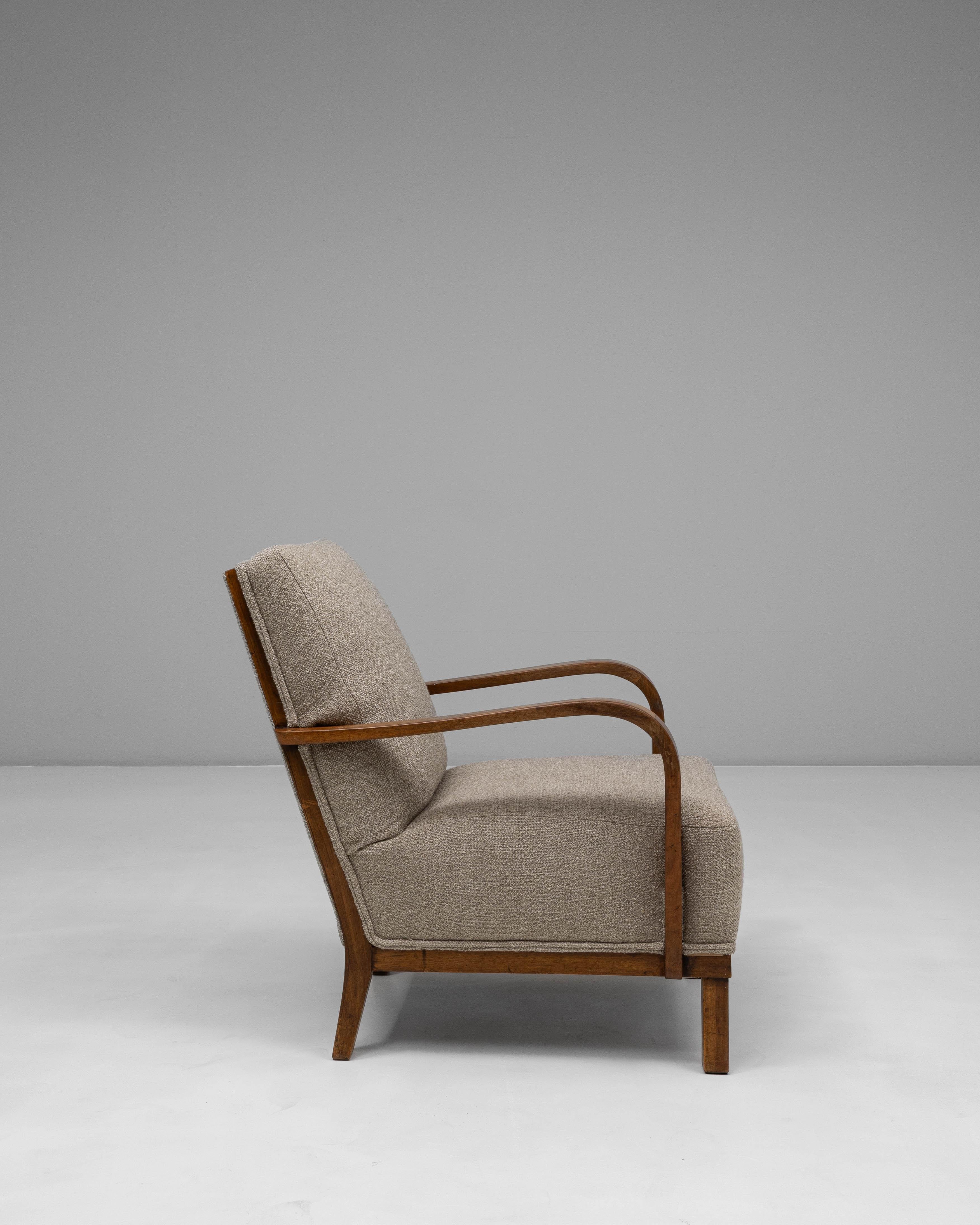 Sillón francés de cóctel tapizado de los años 40 Francés en venta