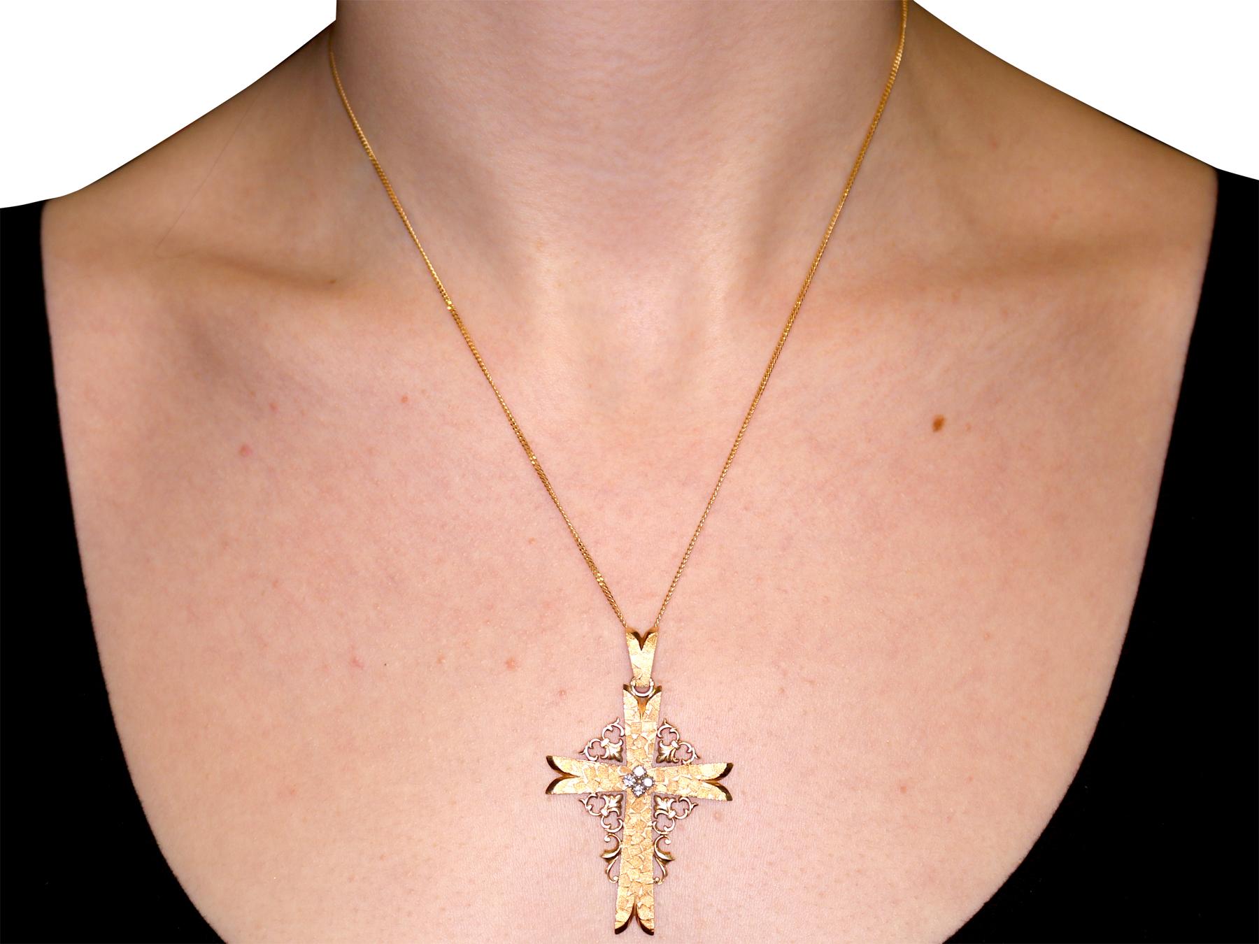 1940s French Diamond and Yellow Gold Cross Pendant 2