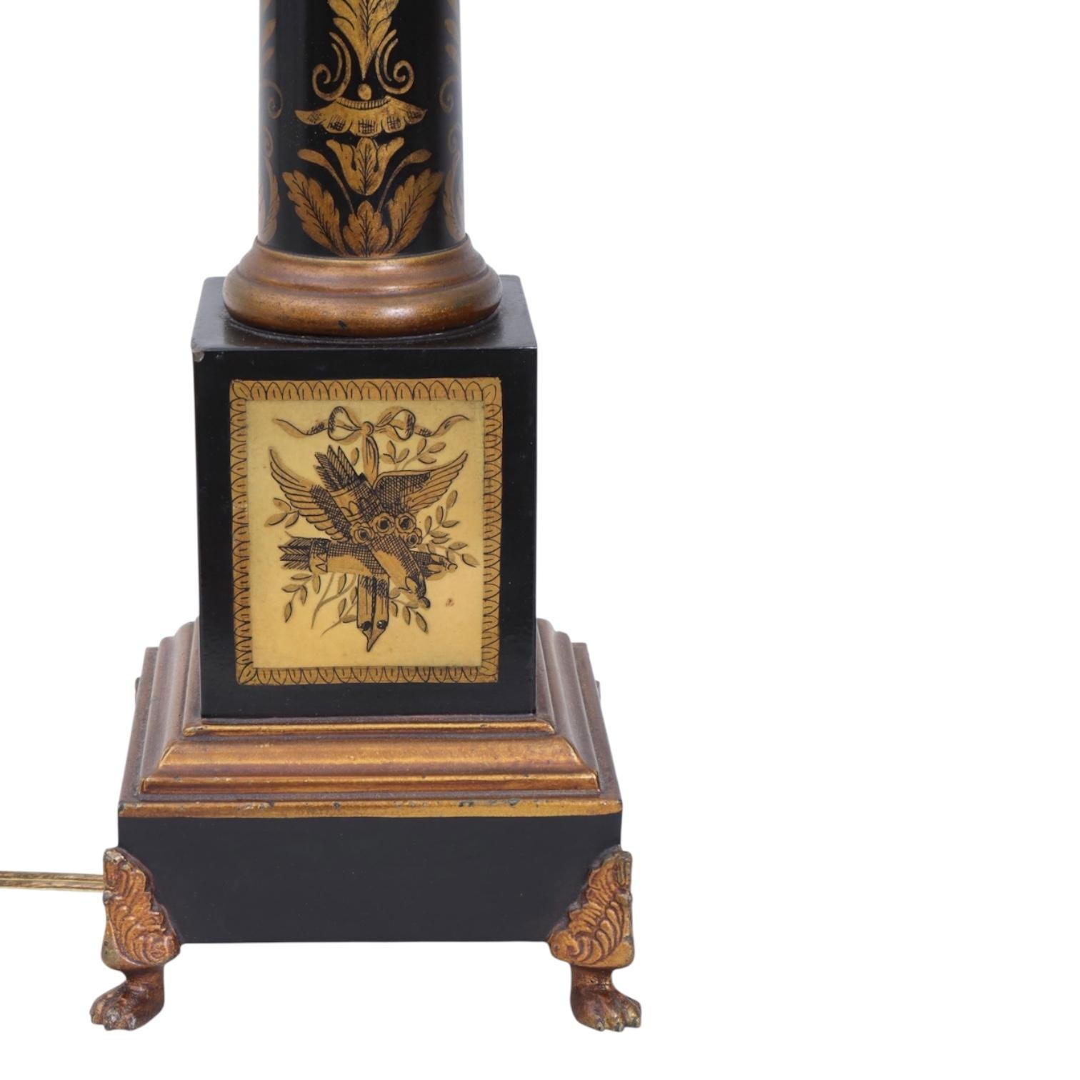 Lámparas de mesa de tole de estilo Imperio francés / neoclásico de los años 40 - Pareja Metal en venta
