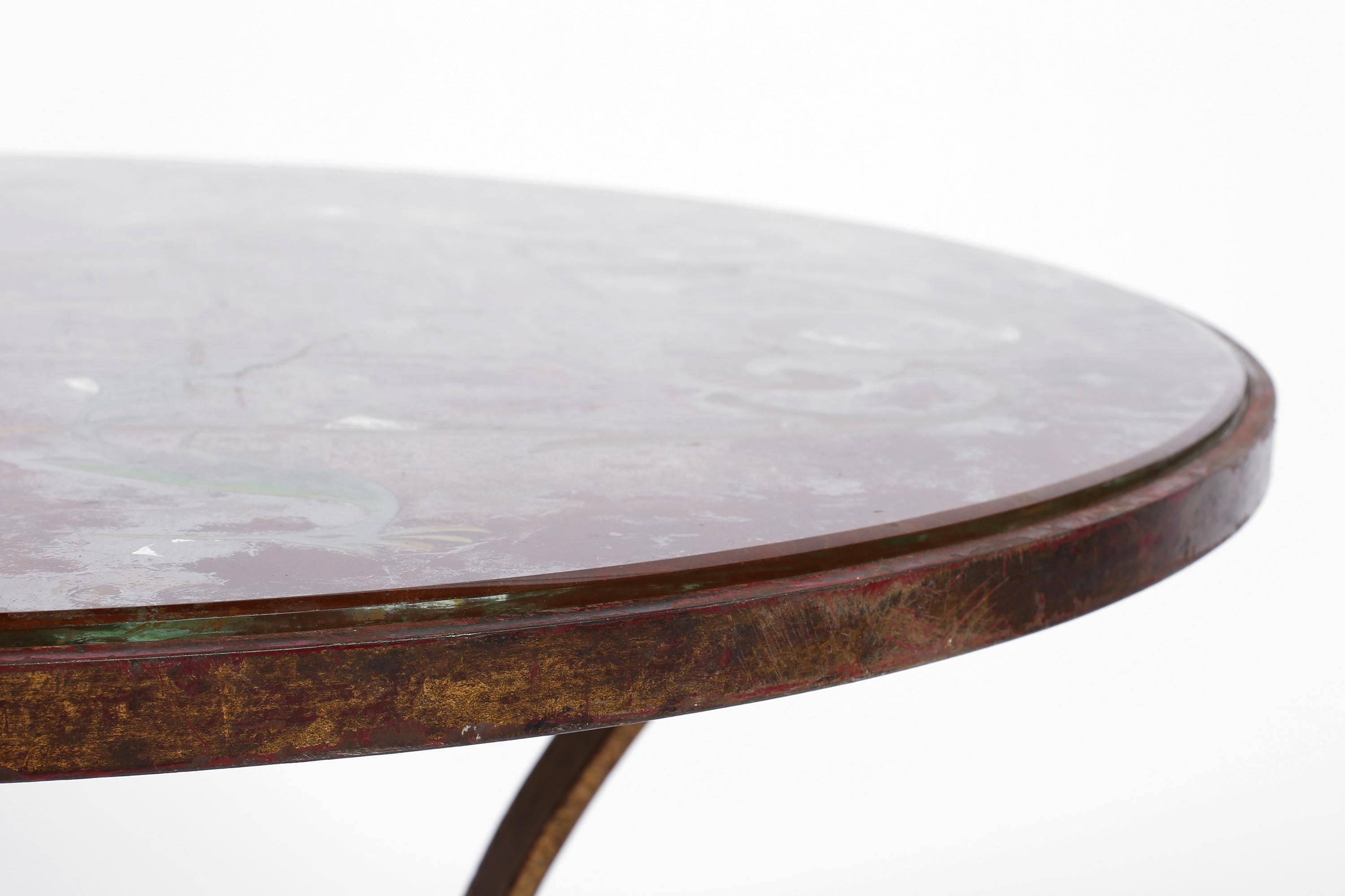 1940s French Gilt Forged Iron and Églomisé Glass Coffee Table by René Drouet For Sale 7