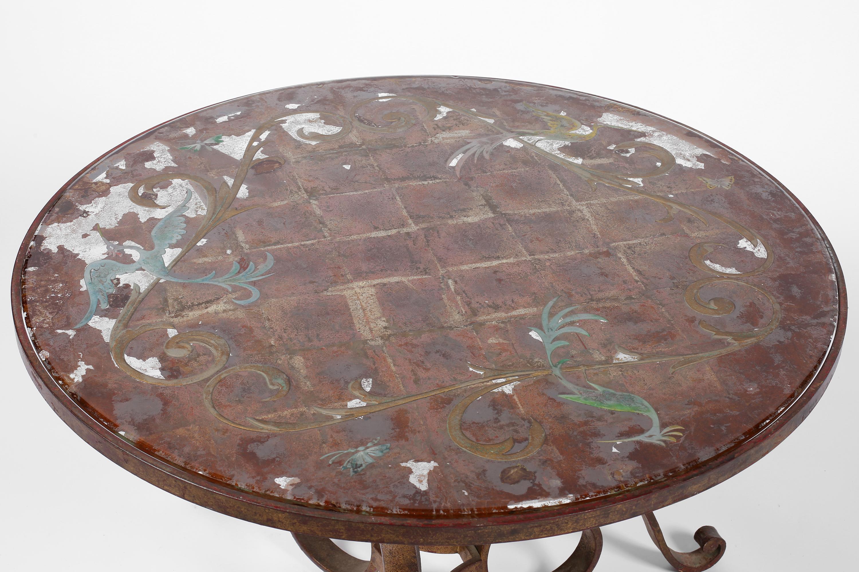 1940s French Gilt Forged Iron and Églomisé Glass Coffee Table by René Drouet In Good Condition For Sale In London, GB