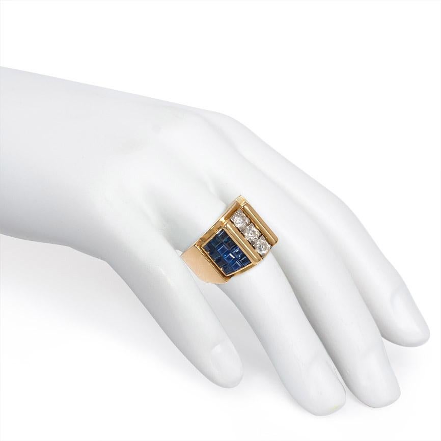1940s French Gold, Sapphire and Diamond Architectural Ring In Good Condition In New York, NY