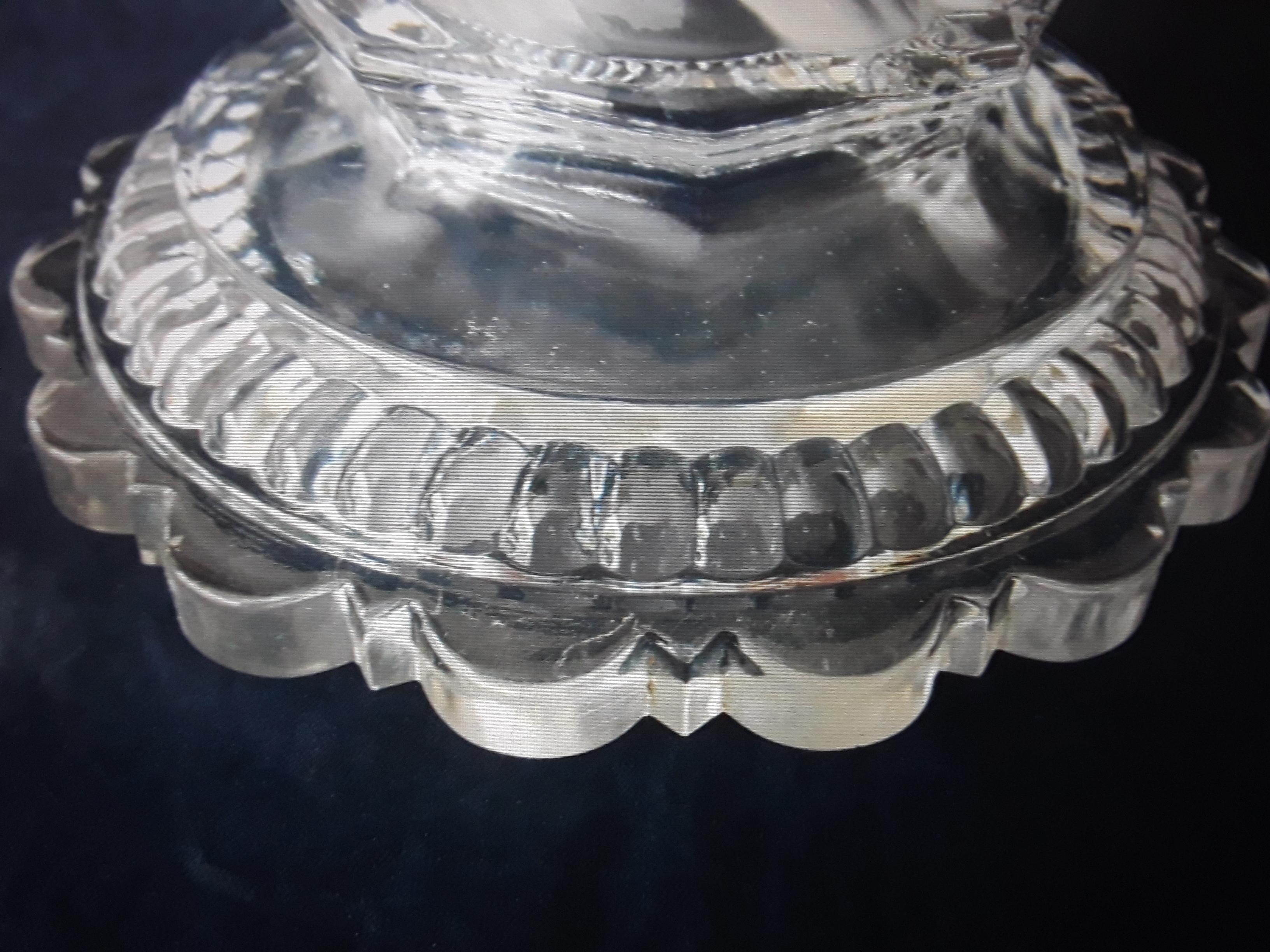 Lampe de table en cristal Hollywood Regency des années 1940 signée par Baccarat en vente 5