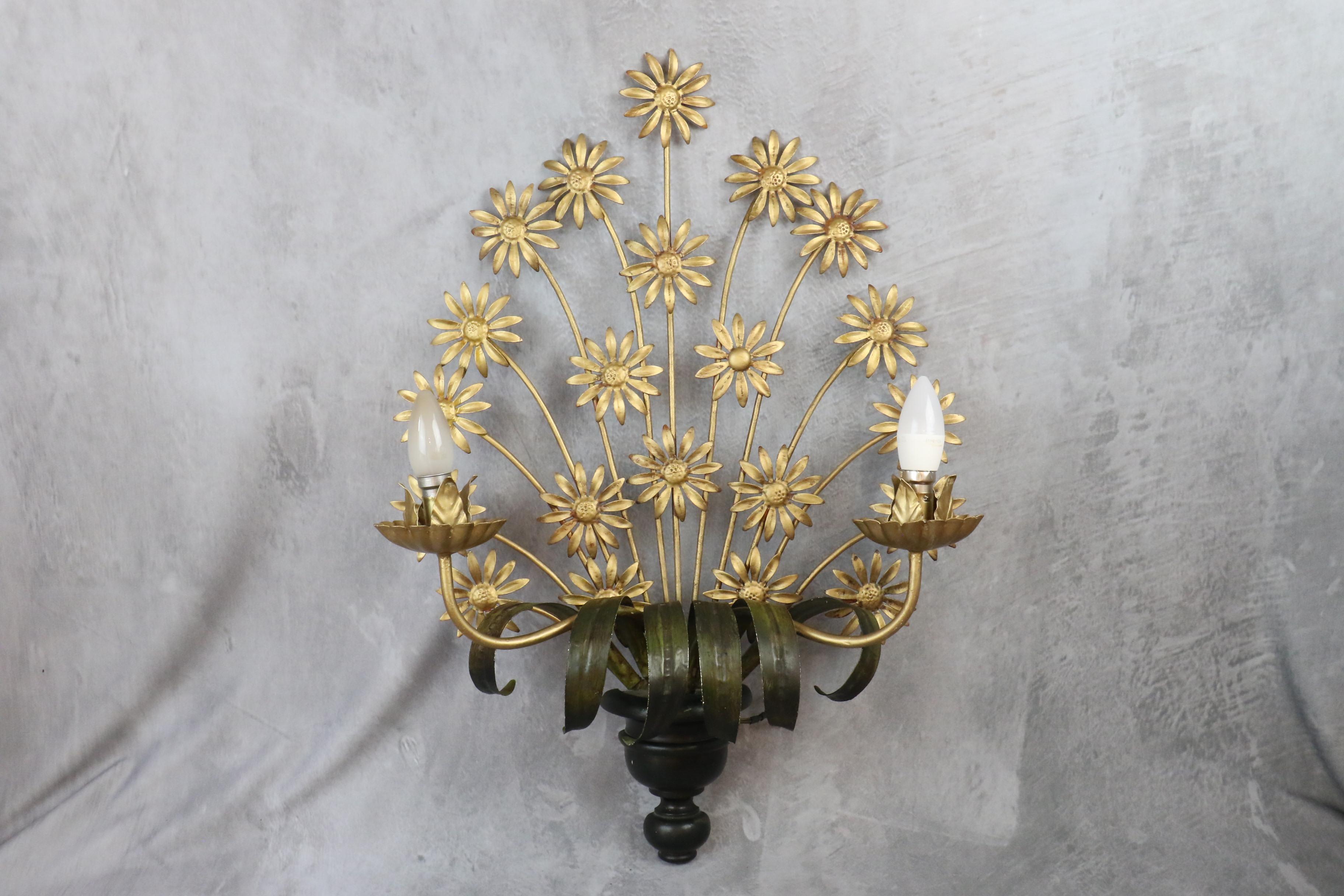 1940s wall sconce