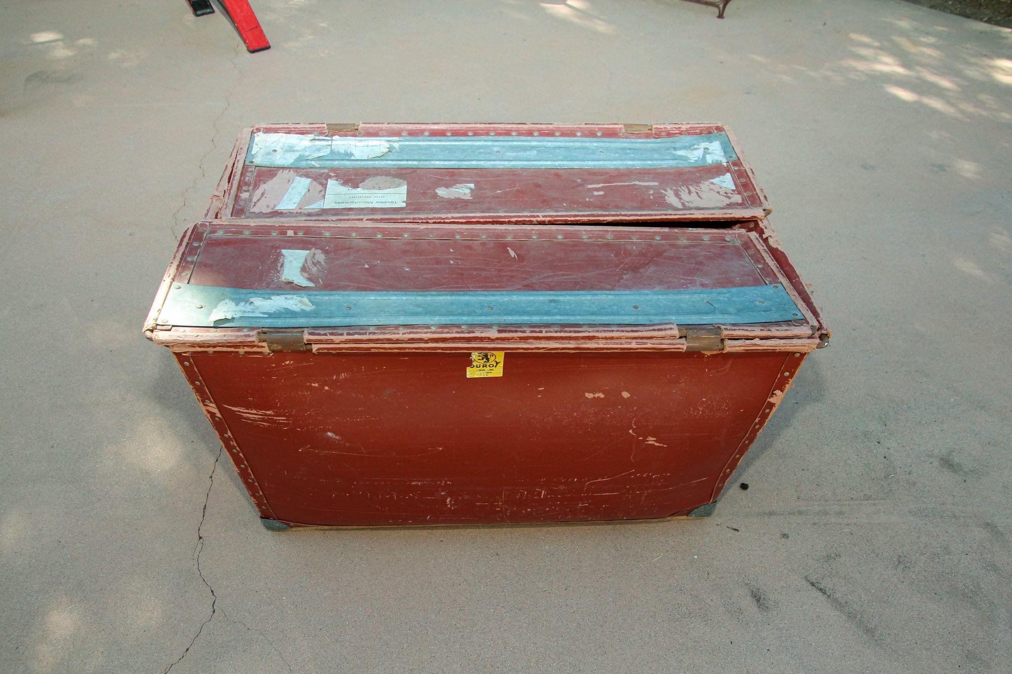 1940s French industrial Original Suroy Industrial Red Storage Bin Metal Handles For Sale 9