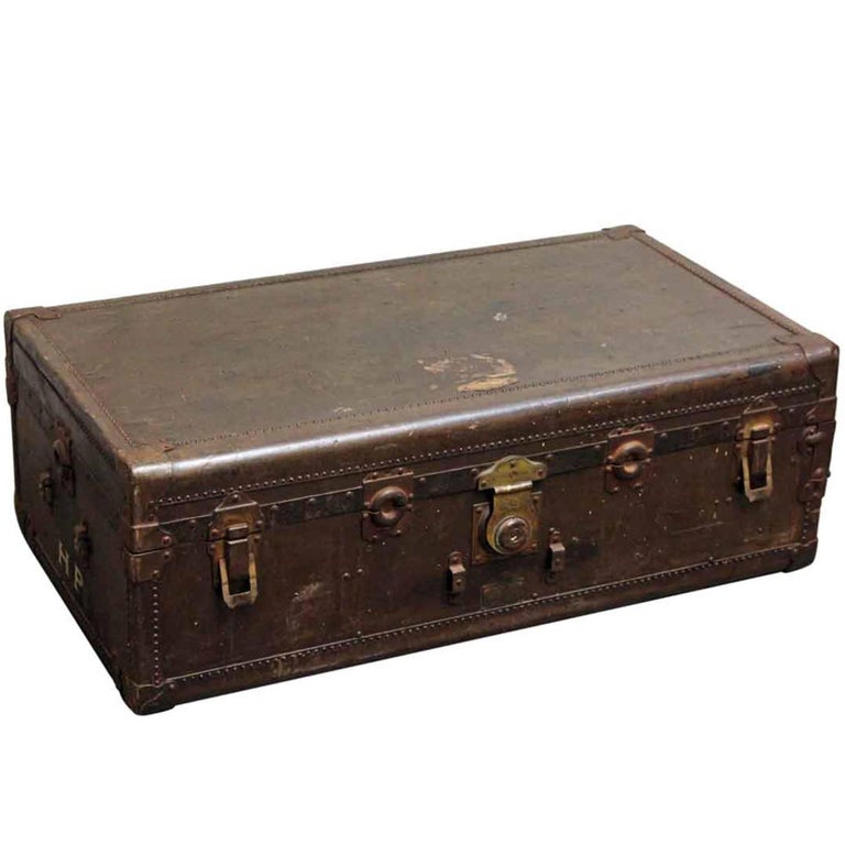 1940s French Large Brown Trunk For Sale at 1stDibs