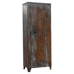 Armoire française en métal des années 1940