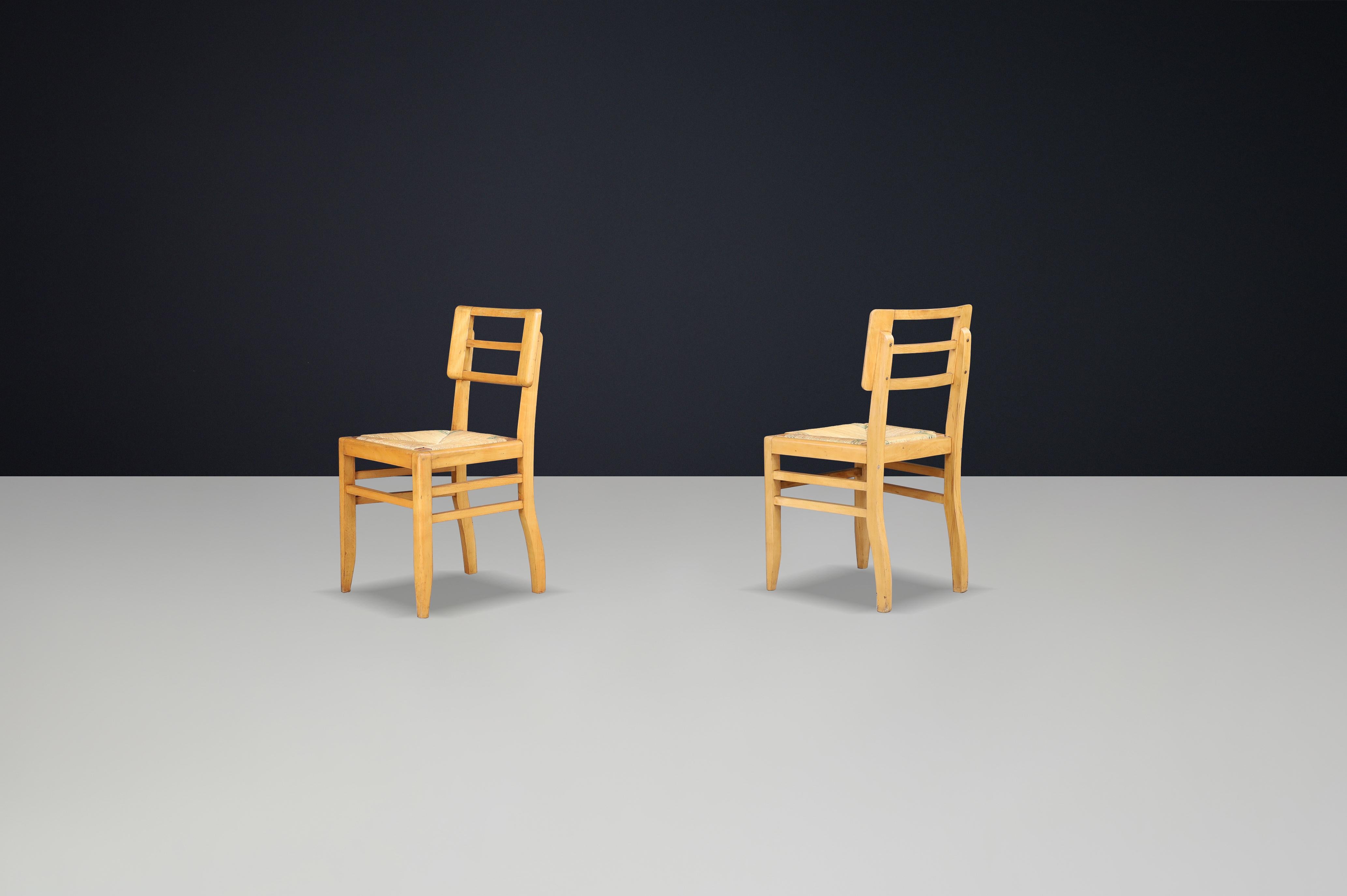 1940s French Mid-Century Modern Oak and Cane Side Chairs by Pierre Cruège For Sale 2