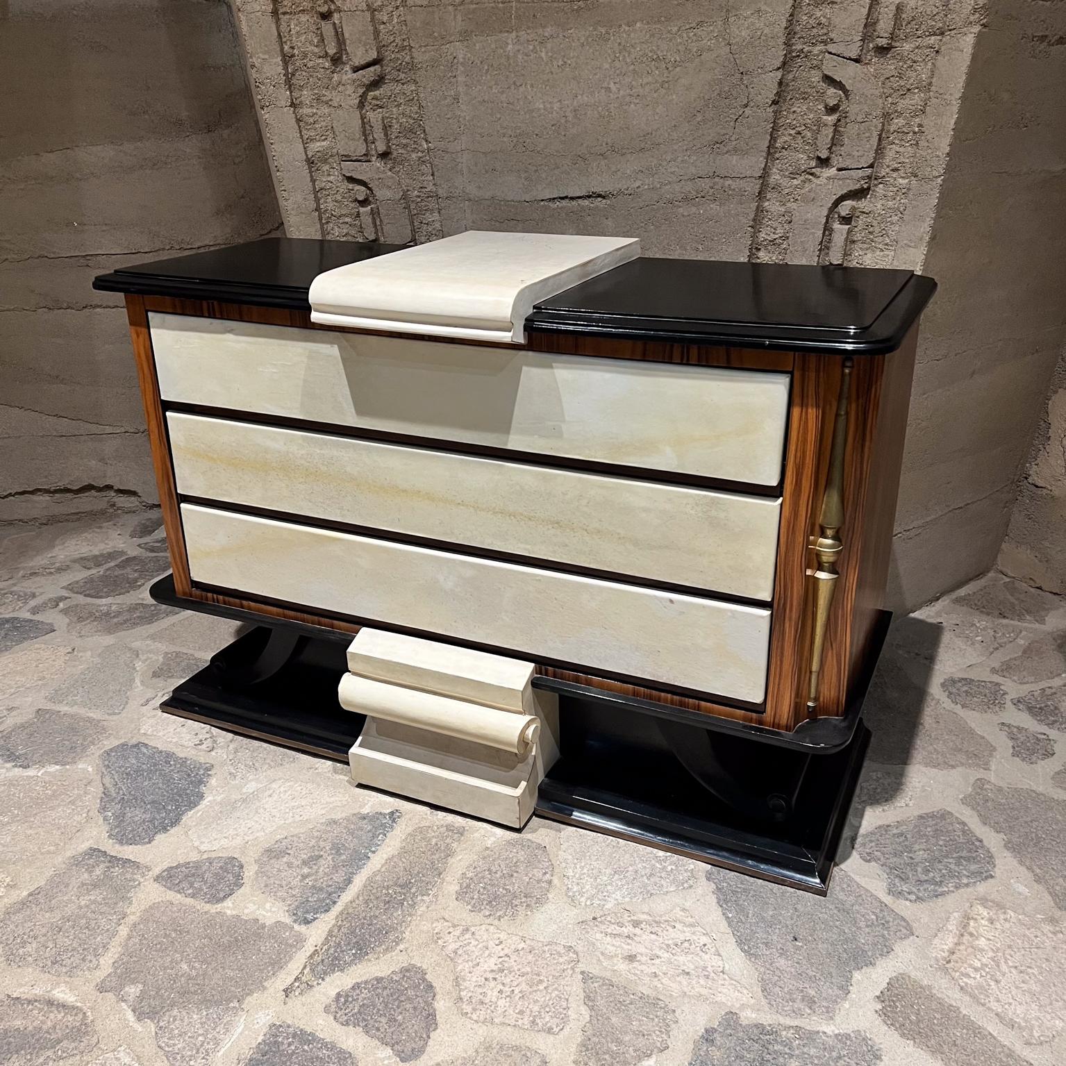 20th Century 1940s French Neoclassical Dresser Goatskin Bronze For Sale