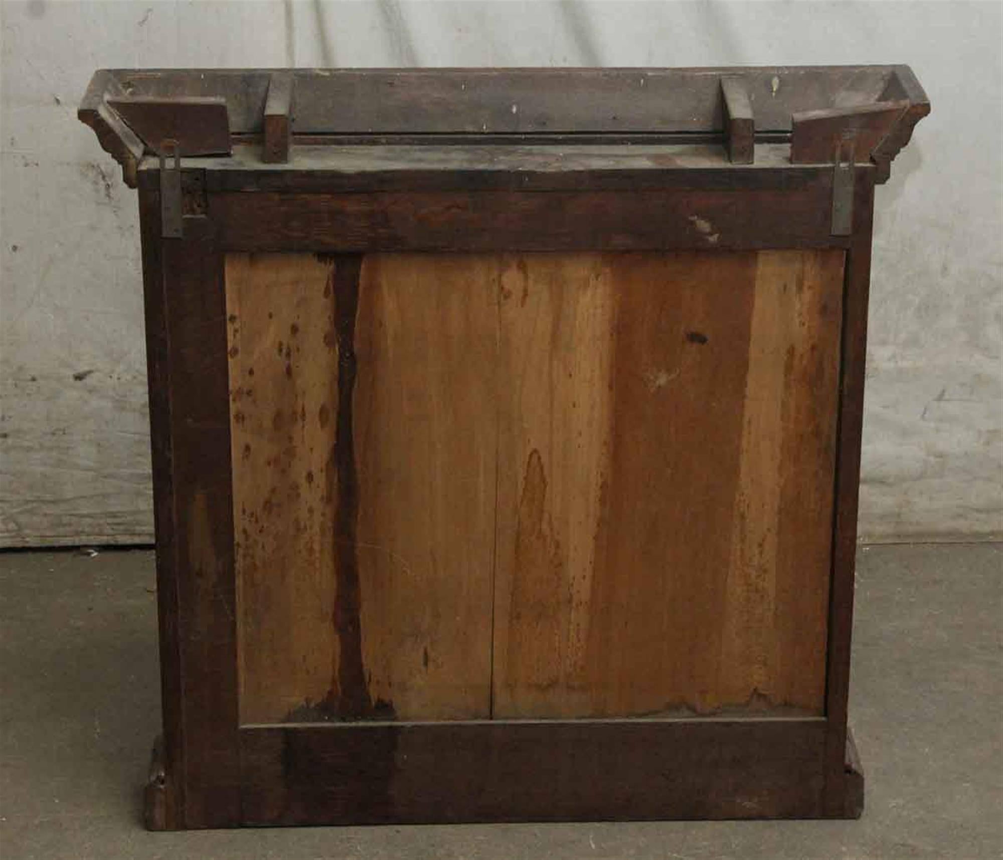 1940s French Oak Display Case with Key In Excellent Condition In New York, NY