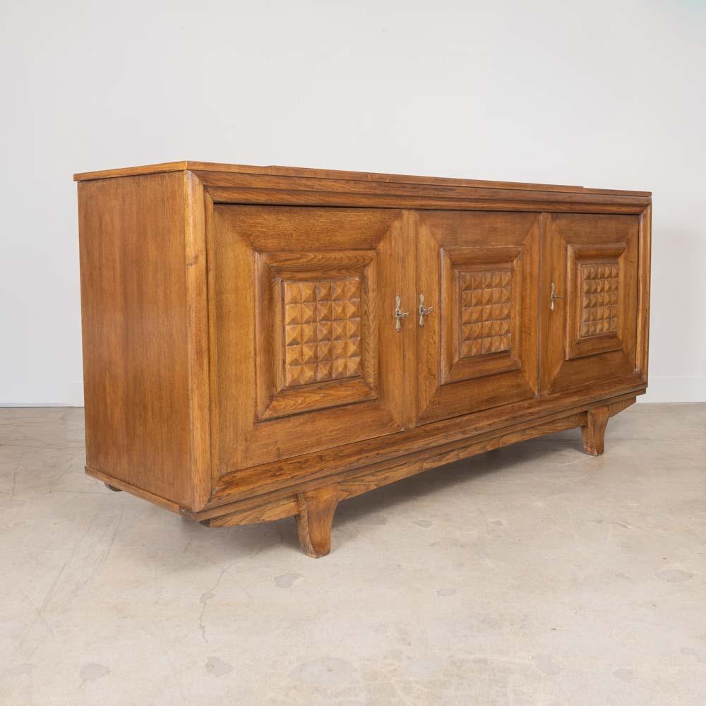 Credenza in Oak francese del 1940 In condizioni buone in vendita a Los Angeles, CA